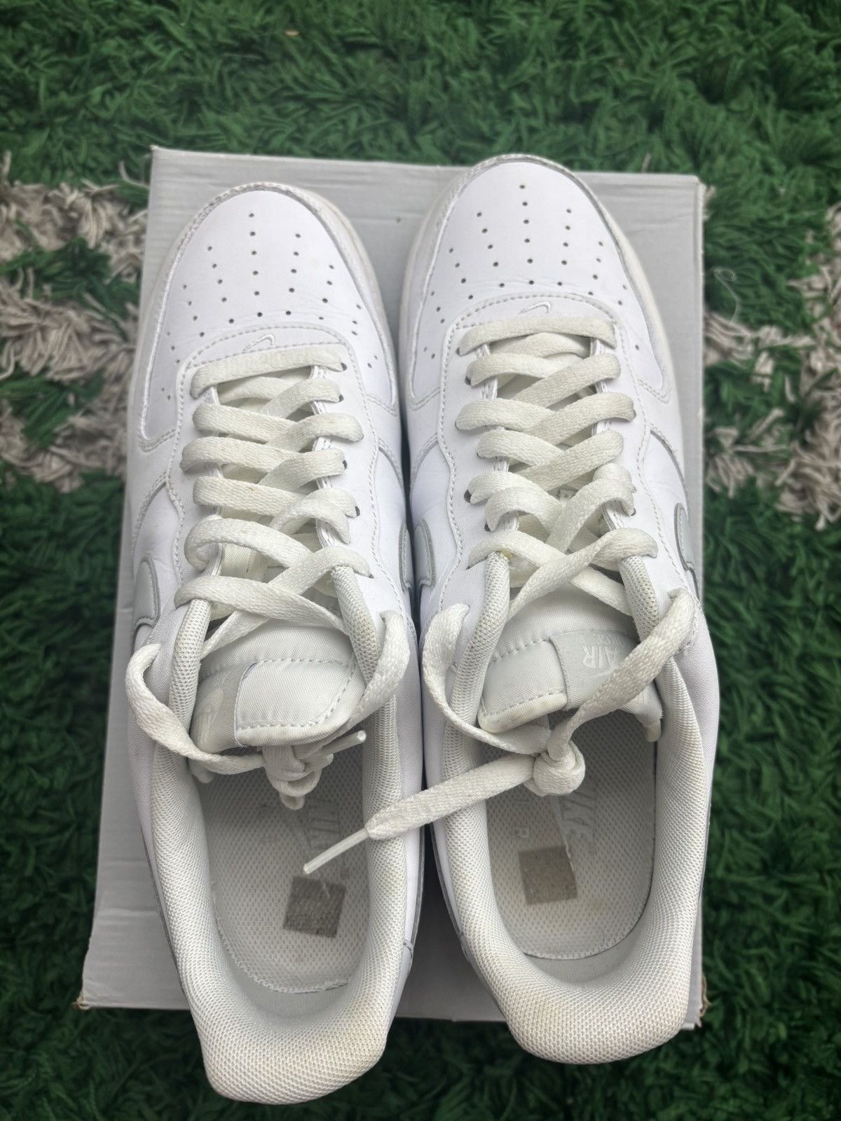 Nike ✅ Nike Air Force 1 07 White Light Smoke Grey Men Size 10.5 Size US 10.5 / EU 43-44 - 6 Thumbnail