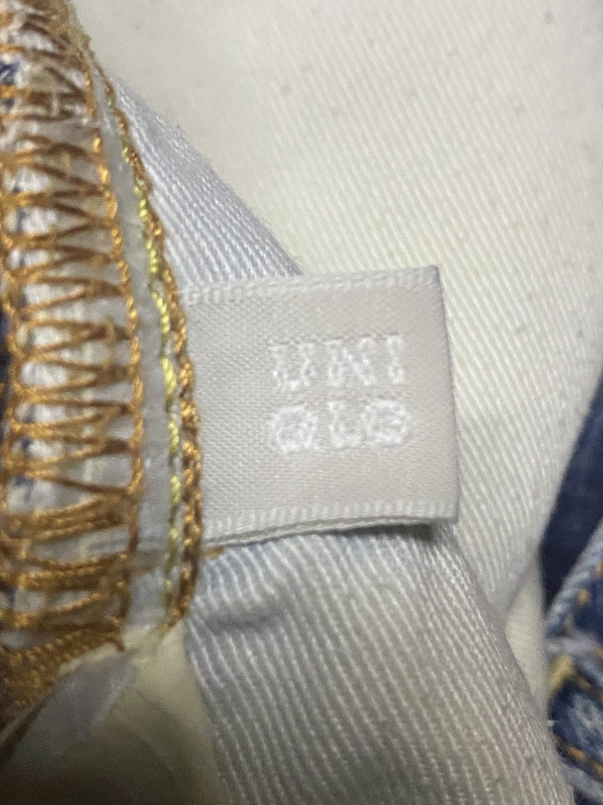 Japanese Brand Vintage Uniqlo S-002 Fade Wash Distressed Baggy Jeans Size US 30 / EU 46 - 16 Thumbnail