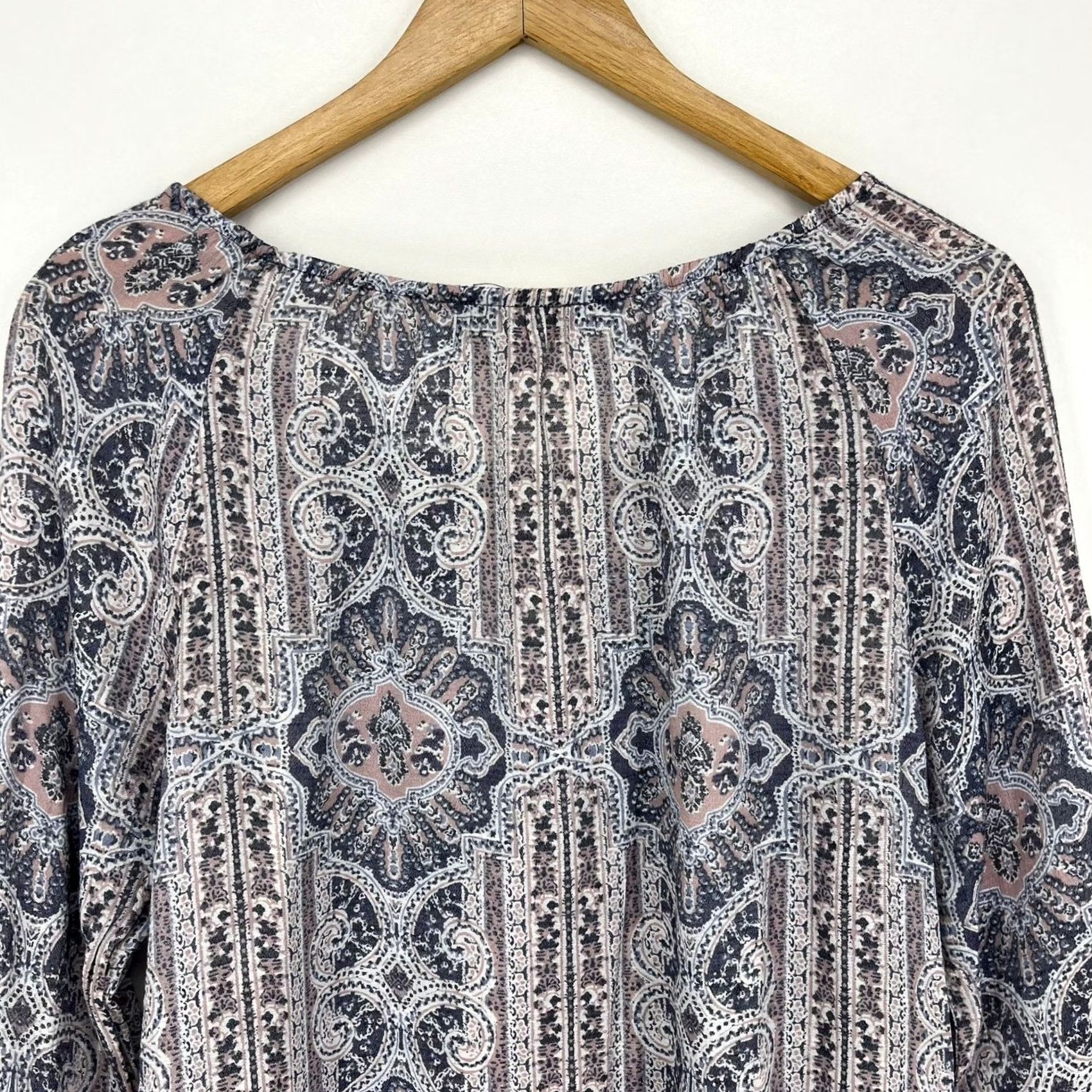 FRED Fred David Womens Blouse Paisley Medallion Bell Sleeve Multicolor M Bohemian Casual Lightweight Rayon Polyester Pullover Crew Neck Shirt Size M / US 6-8 / IT 42-44 - 7 Thumbnail