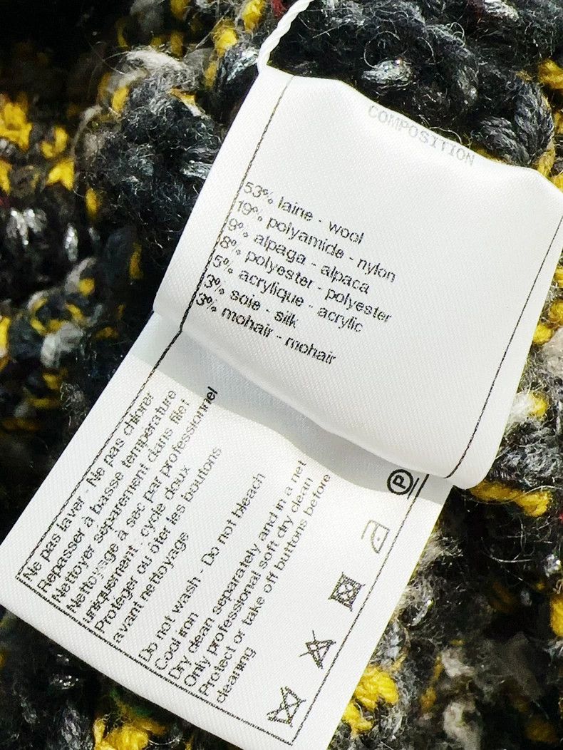 Chanel Chanel Black, yellow and white mixed color striped ox horn Size XS / US 0-2 / IT 36-38 - 6 Thumbnail