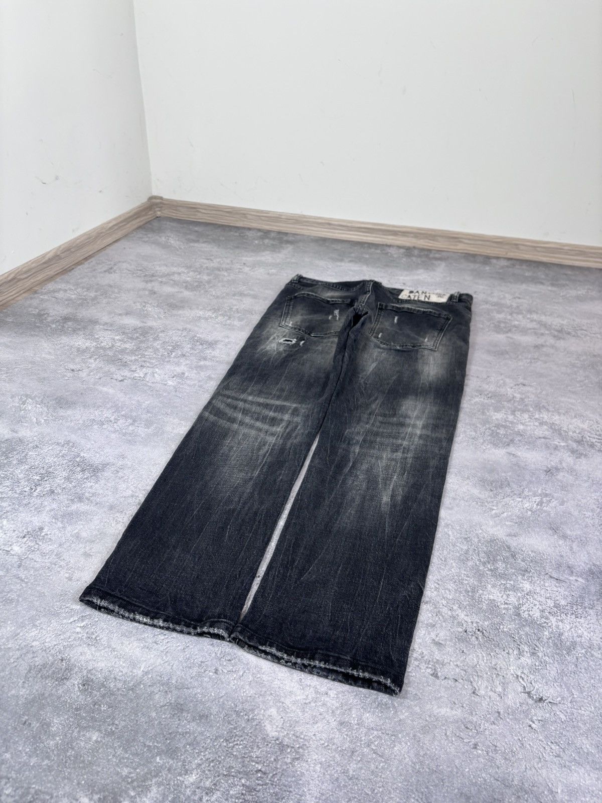Dsquared2 Dsquared2 Men’s Black/Gray Wash Ripped Denim Jeans Size US 34 / EU 50 - 11 Thumbnail