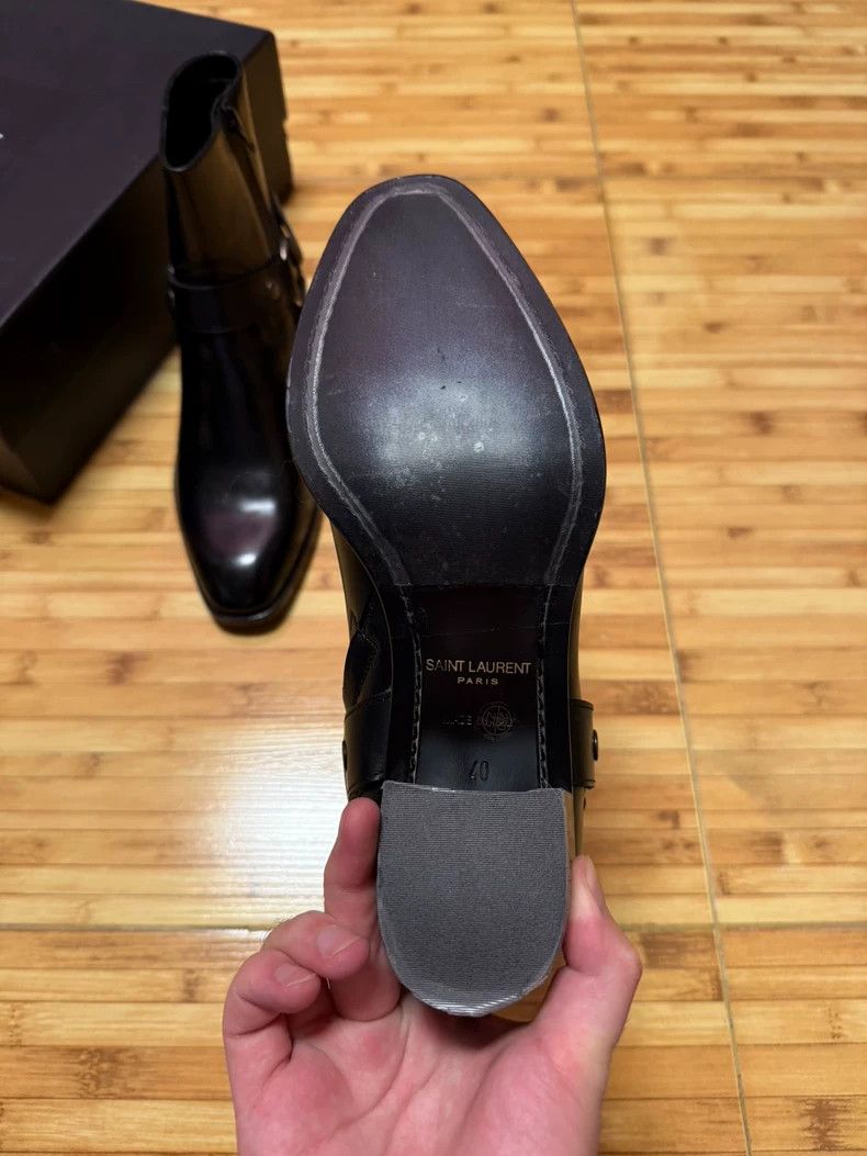 Yves Saint Laurent Saint Laurent 16 FW 6 cm Hoop Chelsea Boots 2502-Nextarrow Size US 7 / EU 40 - 4 Thumbnail