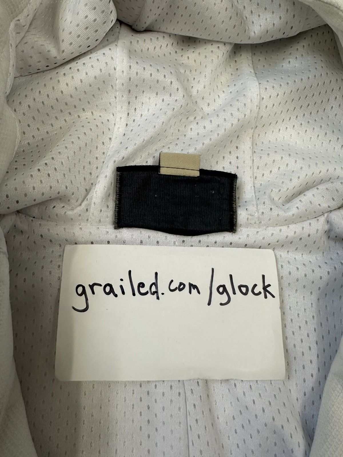 Gucci Gucci GG Logo Full Print Zip Up Windbreaker Hoodie XL Size US XL / EU 56 / 4 - 10 Thumbnail