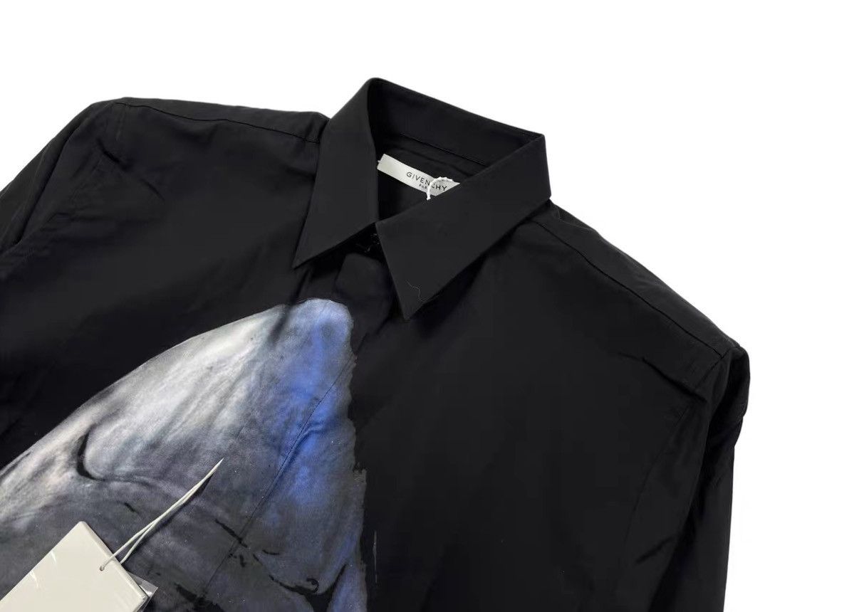 Givenchy Givenchy Shark Print Long Sleeve Shirt J31 Size US S / EU 44-46 / 1 - 2 Thumbnail