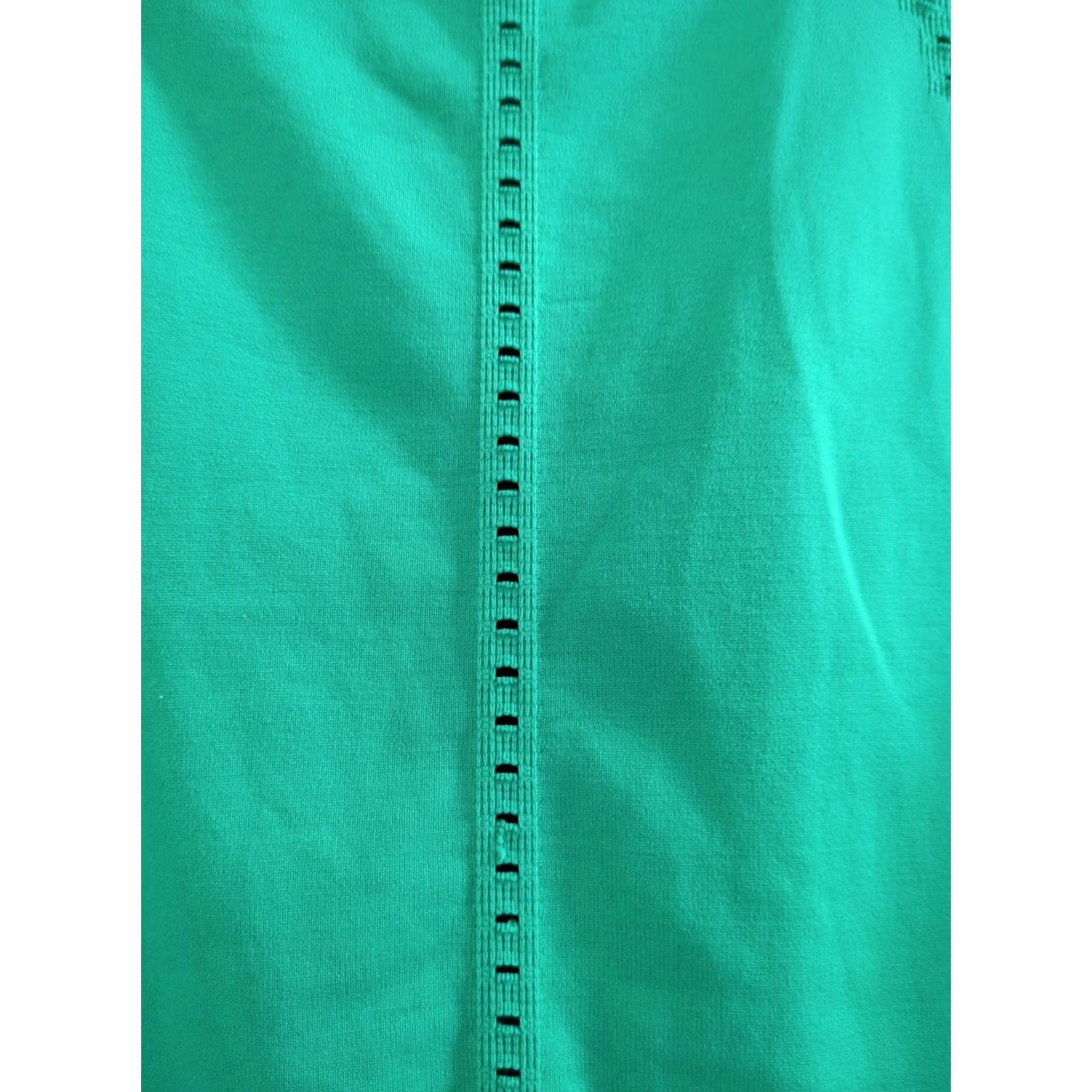 Athleta Athleta Tank Womens XS Green Crew Neck Sleeveless Nylon Logo Athletic Outdoor Basic Shirt Size XS / US 0-2 / IT 36-38 - 2 Thumbnail