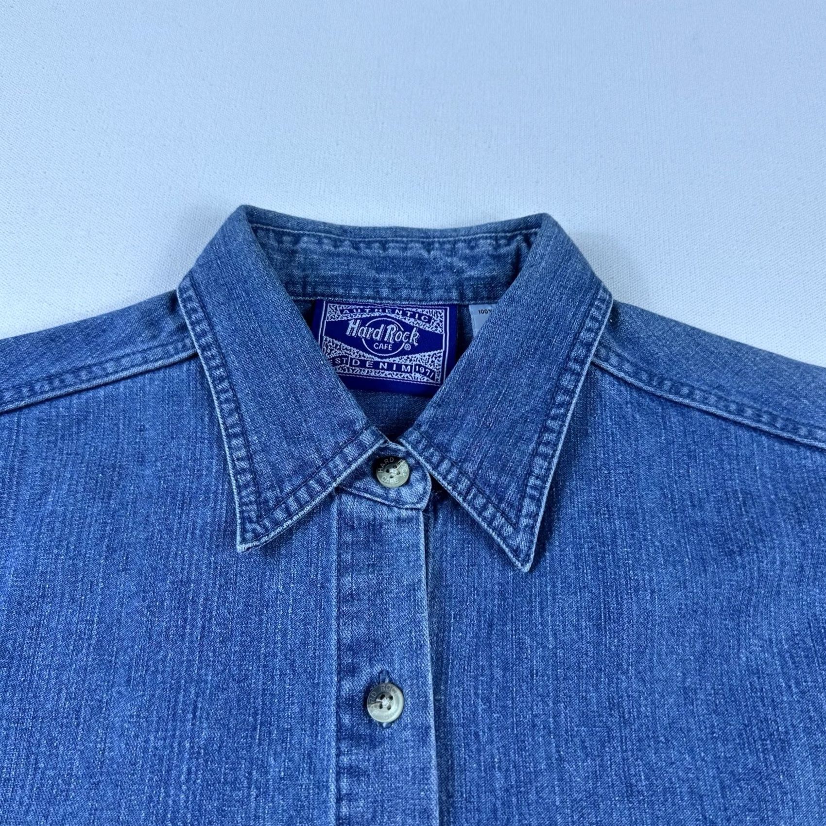 Hard Rock Cafe VINTAGE Hard Rock Cafe Denim Jean Shirt Women M Blue Long Sleeve Embroidered Guitars Button-Up Style Basic Shirt Size M / US 6-8 / IT 42-44 - 5 Thumbnail