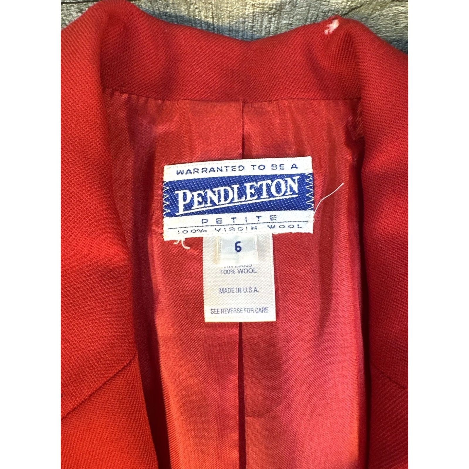 Pendleton VINTAGE Pendleton Blazer Red Wool Jacket Women’s Petite 6 Made USA Career Blazer Wool Red 6P Womens USA Career Size M / US 6-8 / IT 42-44 - 2 Thumbnail
