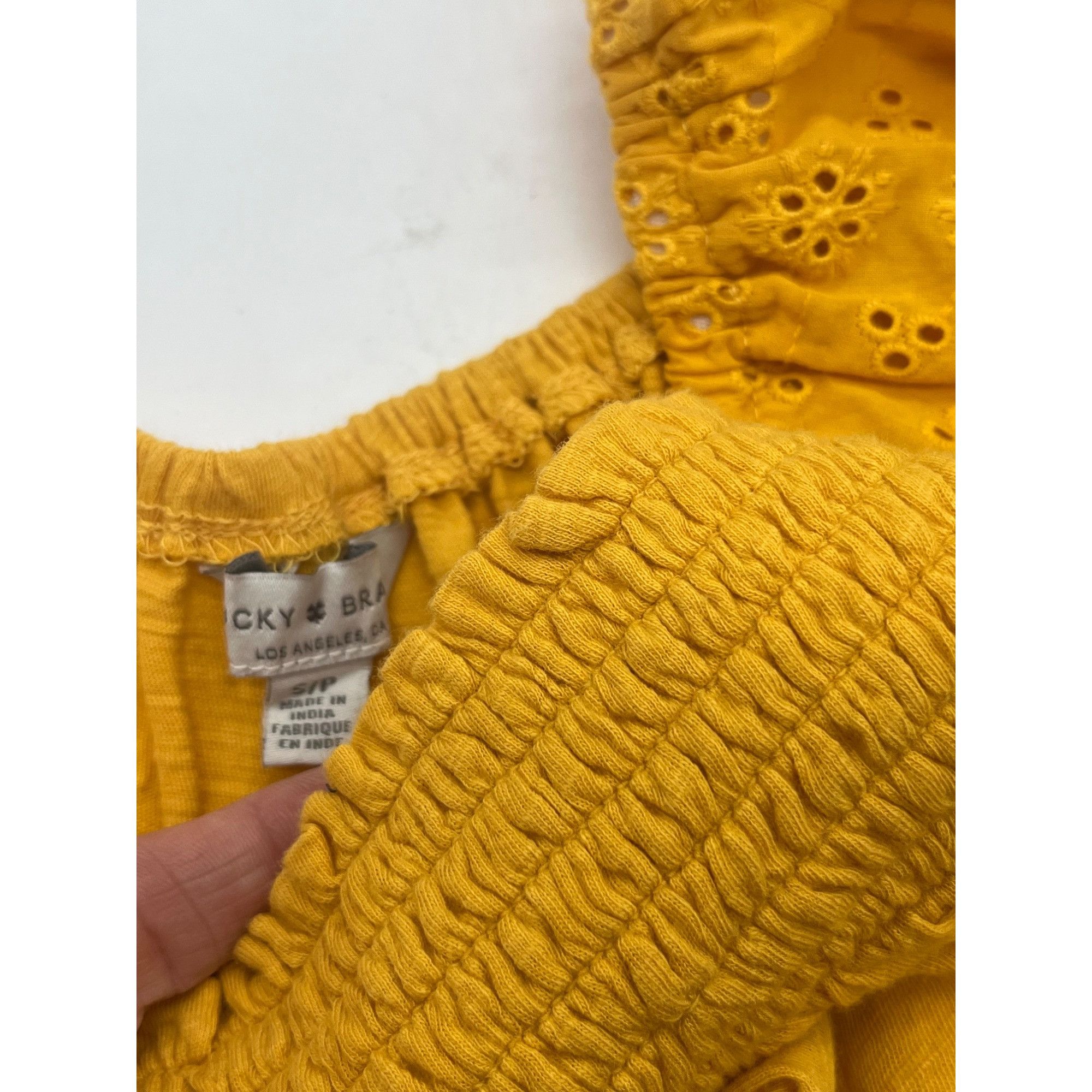 Lucky Brand Lucky Brand women’s Eyelet-sleeve cotton top, warm yellow, S Size S / US 4 / IT 40 - 9 Thumbnail