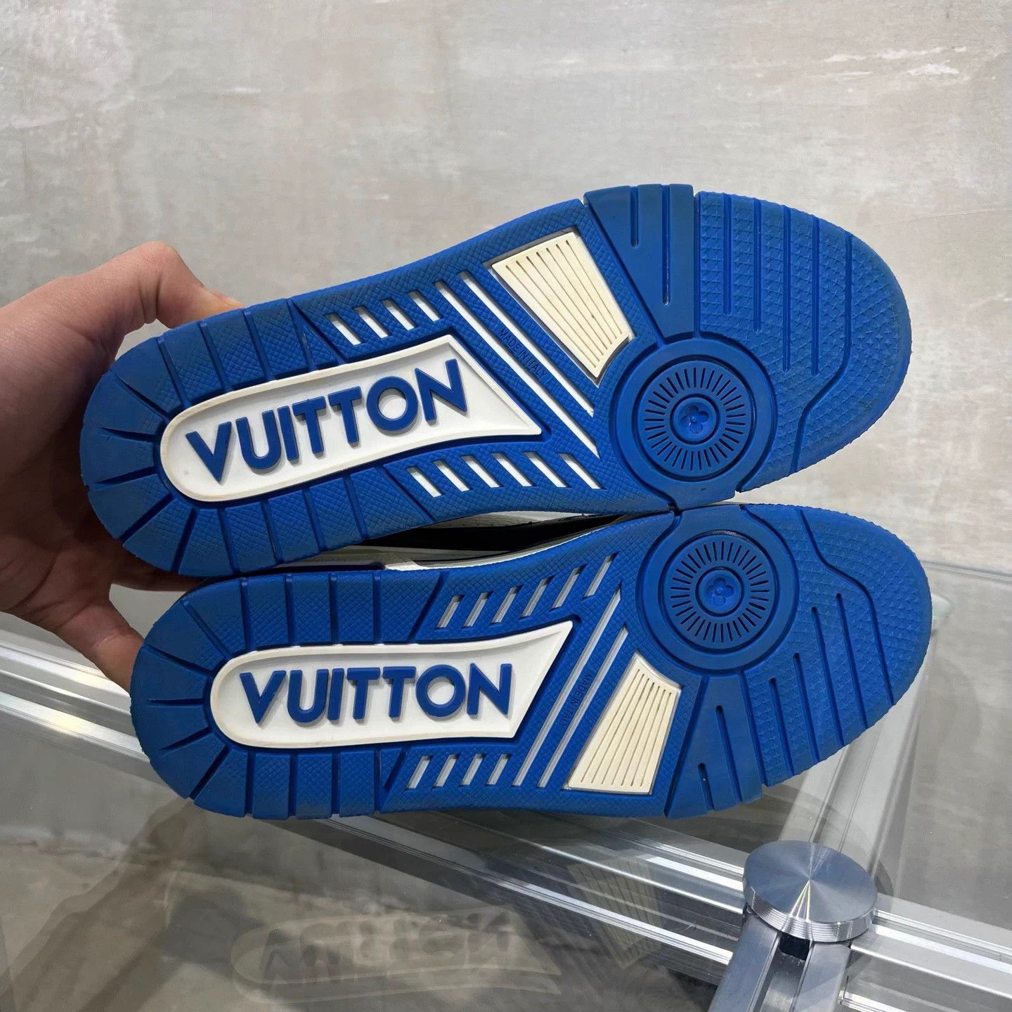 Louis Vuitton Louis Vuitton Trainer 2.0 Hiroshi Fujiwara 37 Size US 6 / IT 36 - 7 Thumbnail