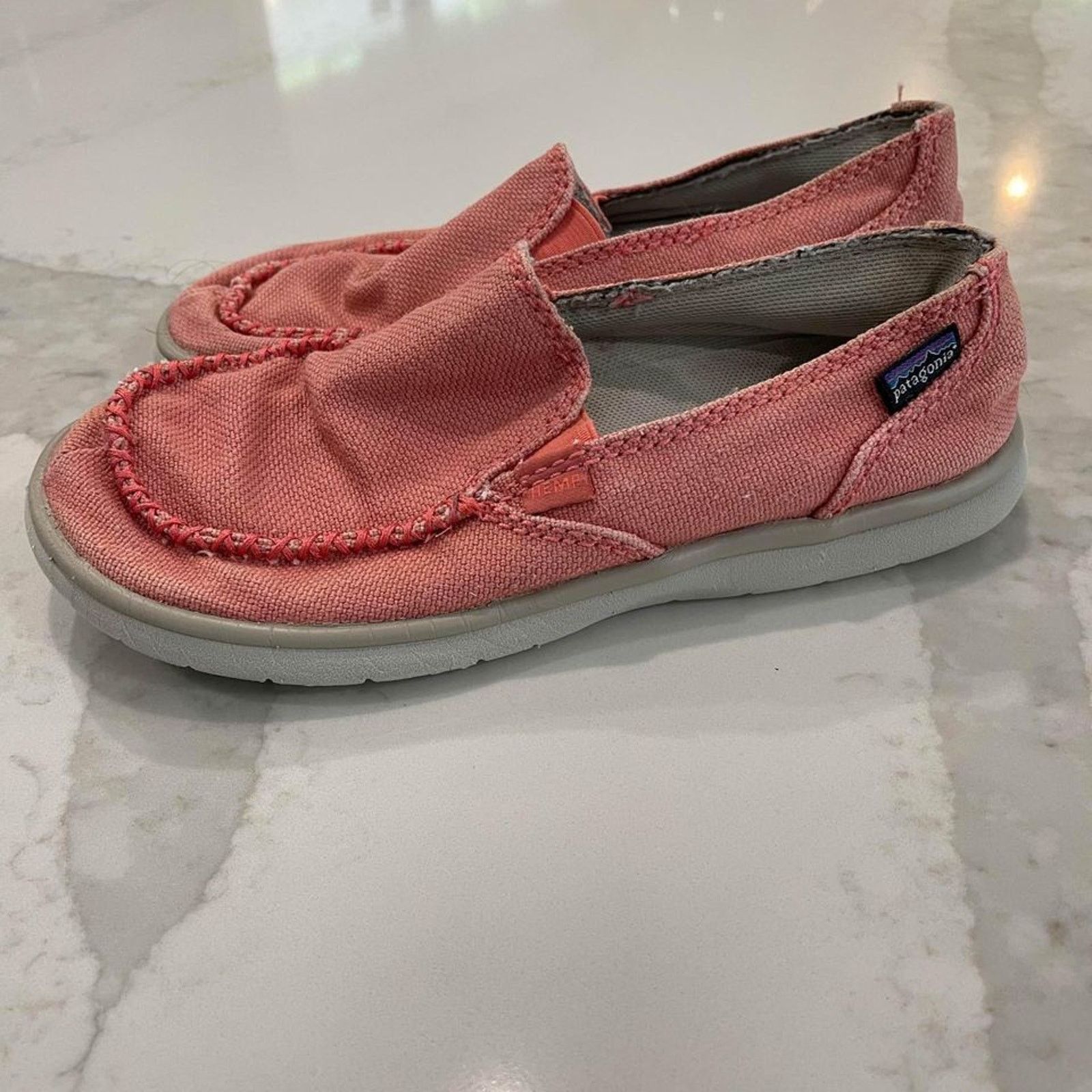 Patagonia maui shoes deals