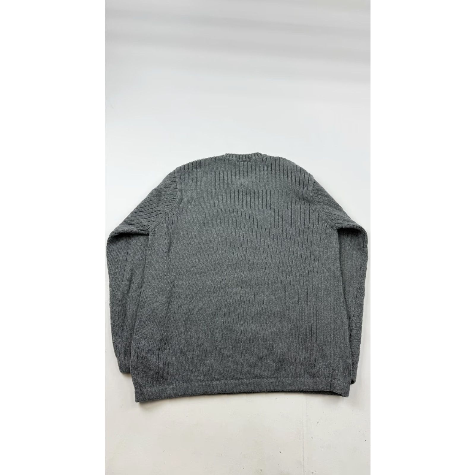 Eddie Bauer Eddie Bauer Sweater Mens Medium Gray V Neck Cotton Pullover Water Resistant Size US M / EU 48-50 / 2 - 7 Thumbnail