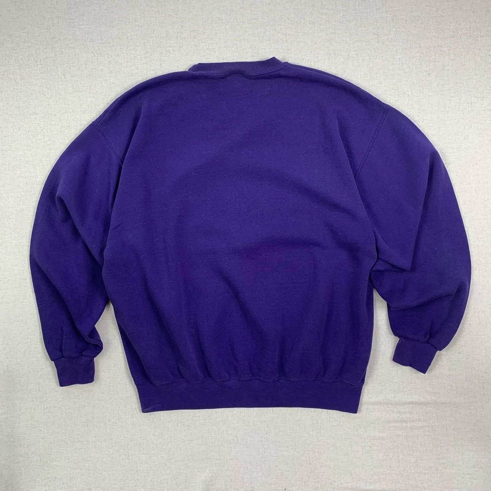 Disney Wizard Mickey Mouse Disney World 25th Anverversary Sweater L Size US L / EU 52-54 / 3 - 3 Thumbnail