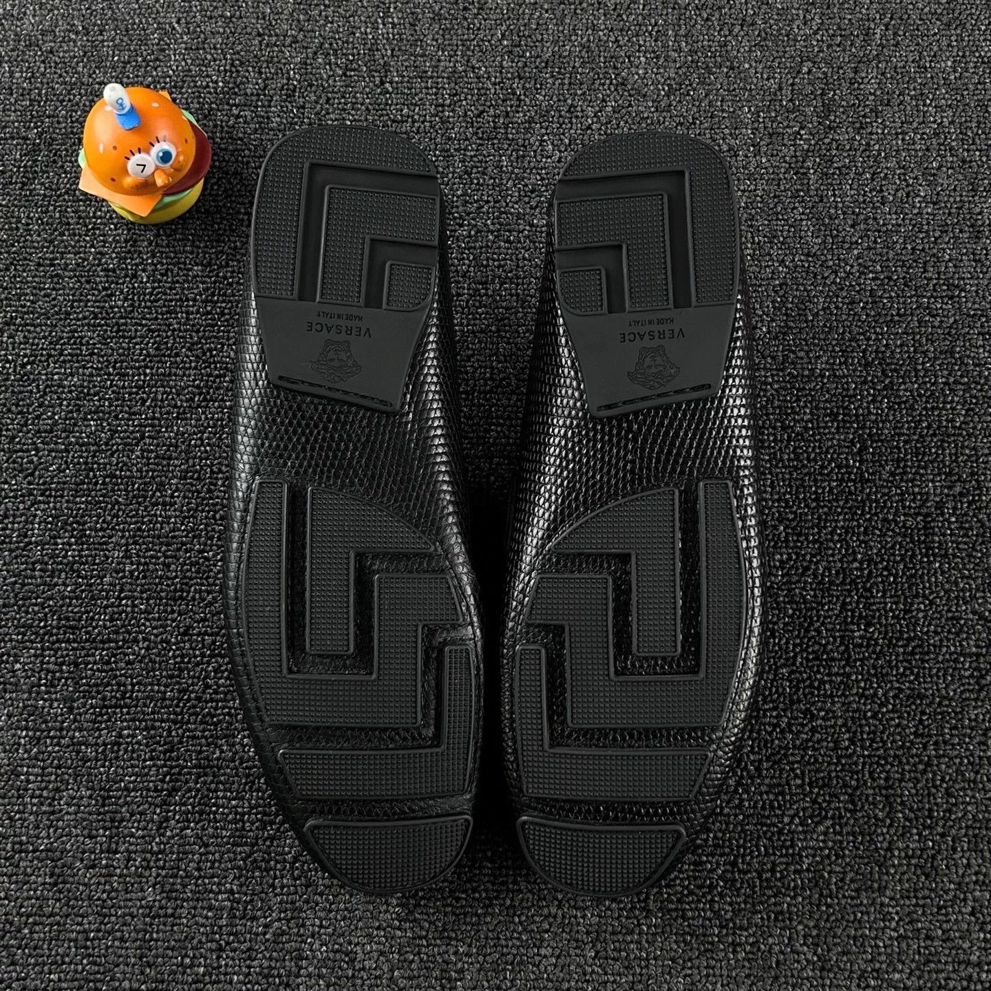 Versace Versace Black Croc-Ostrich Leather 40 EU Size US 7 / EU 40 - 6 Thumbnail