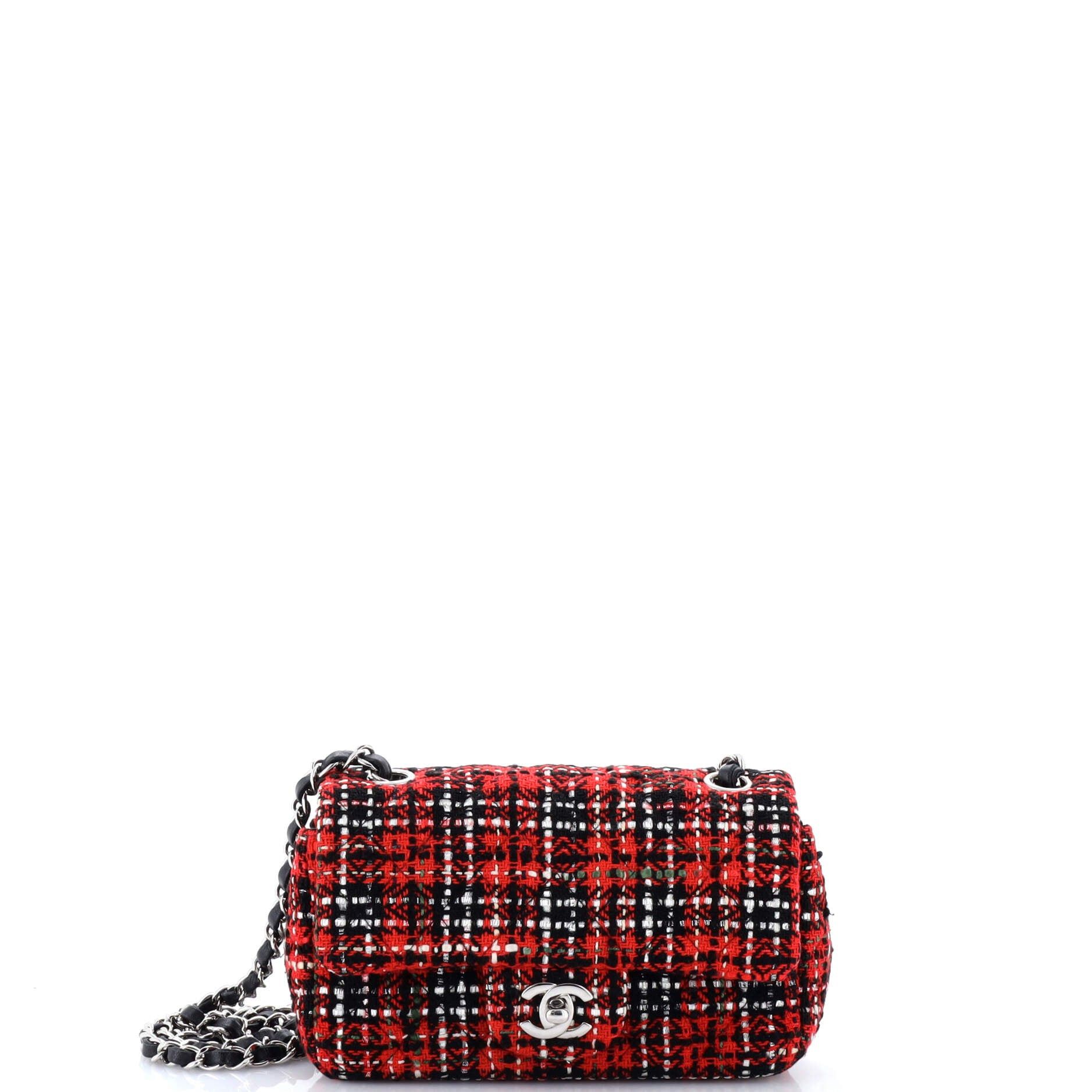Chanel Classic Single Flap Bag Size ONE SIZE - 1 Thumbnail