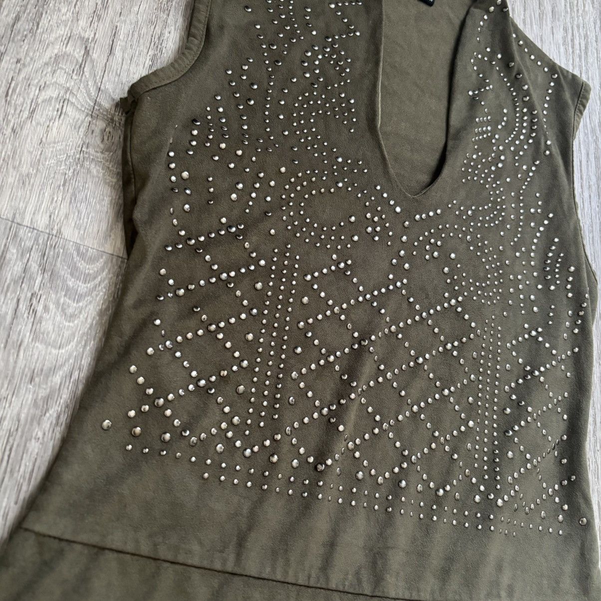 Other Windsor Army Green Studded Bodysuit Faux Suede V neck large Size L / US 10 / IT 46 - 2 Thumbnail