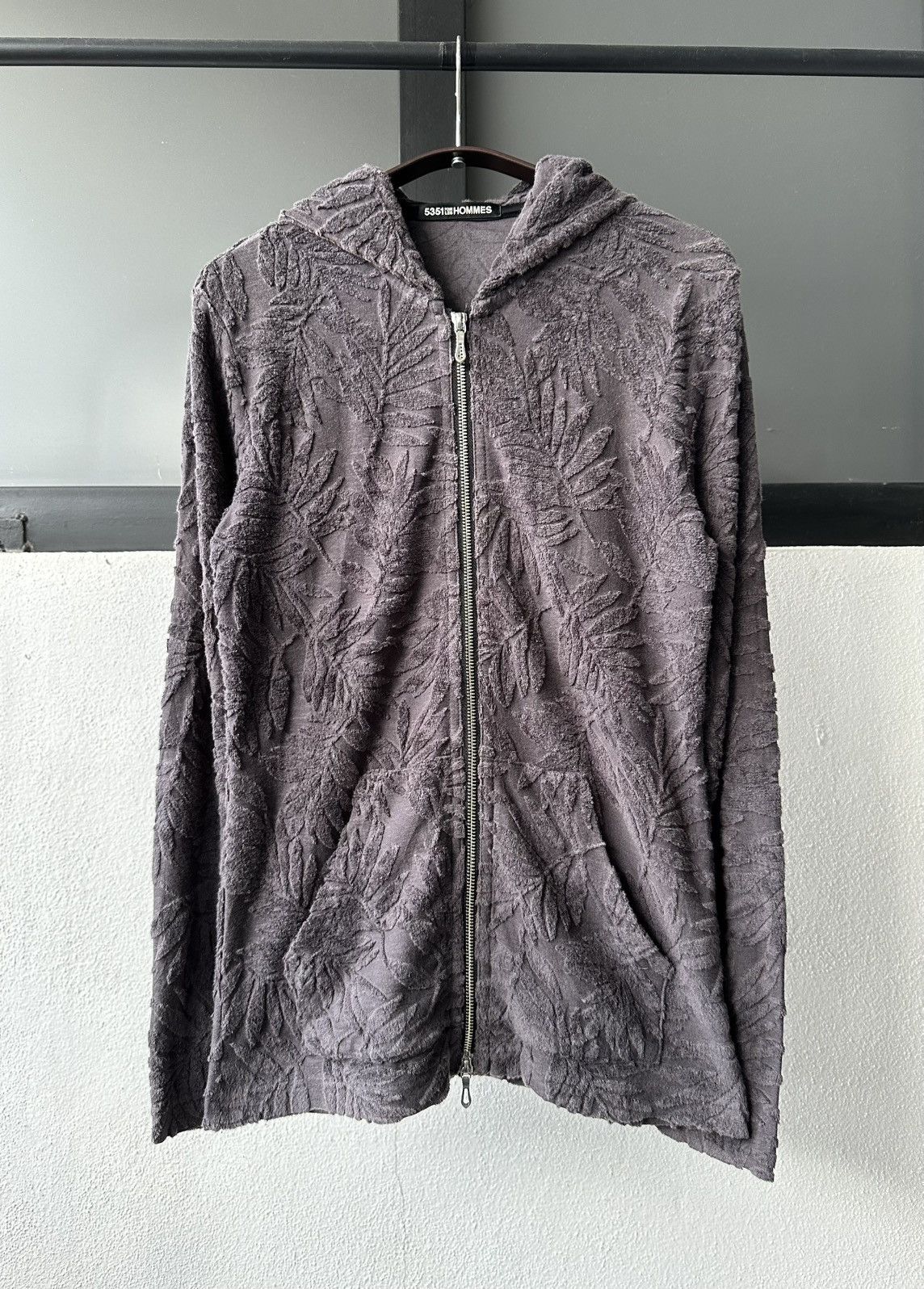 5351 POUR LES HOMMES 5351 Pour Les Hommes embossed fleece zipper hoodie Size US M / EU 48-50 / 2 - 10 Thumbnail