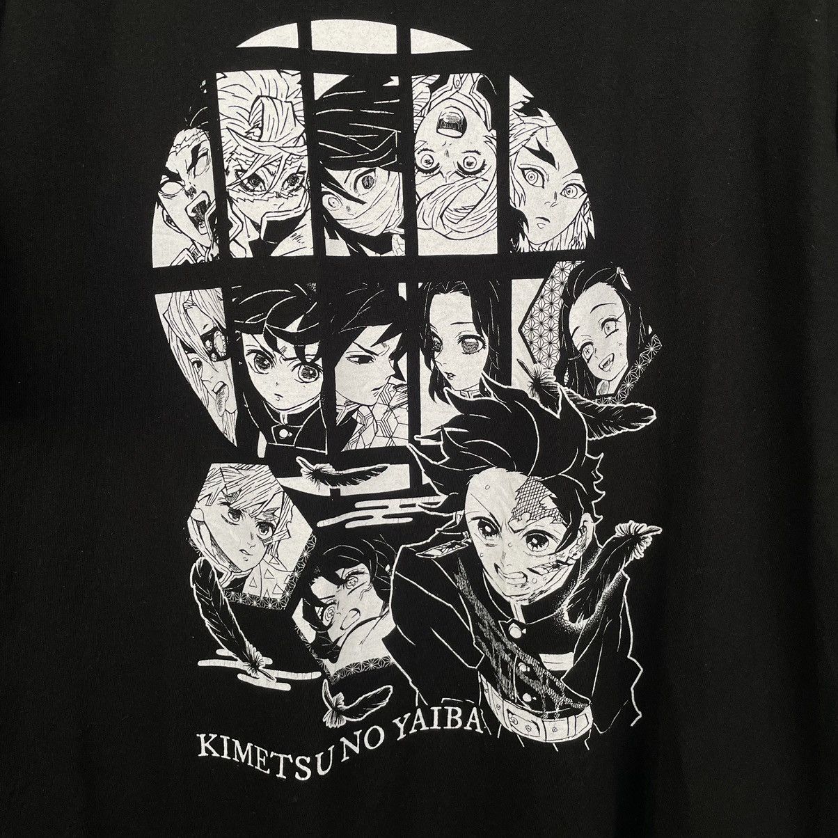 Anime × Cartoon Network × Japanese Brand Kimetsu No Yaiba Demon Slayer Manga Series Anime Tee Size US XL / EU 56 / 4 - 2 Thumbnail