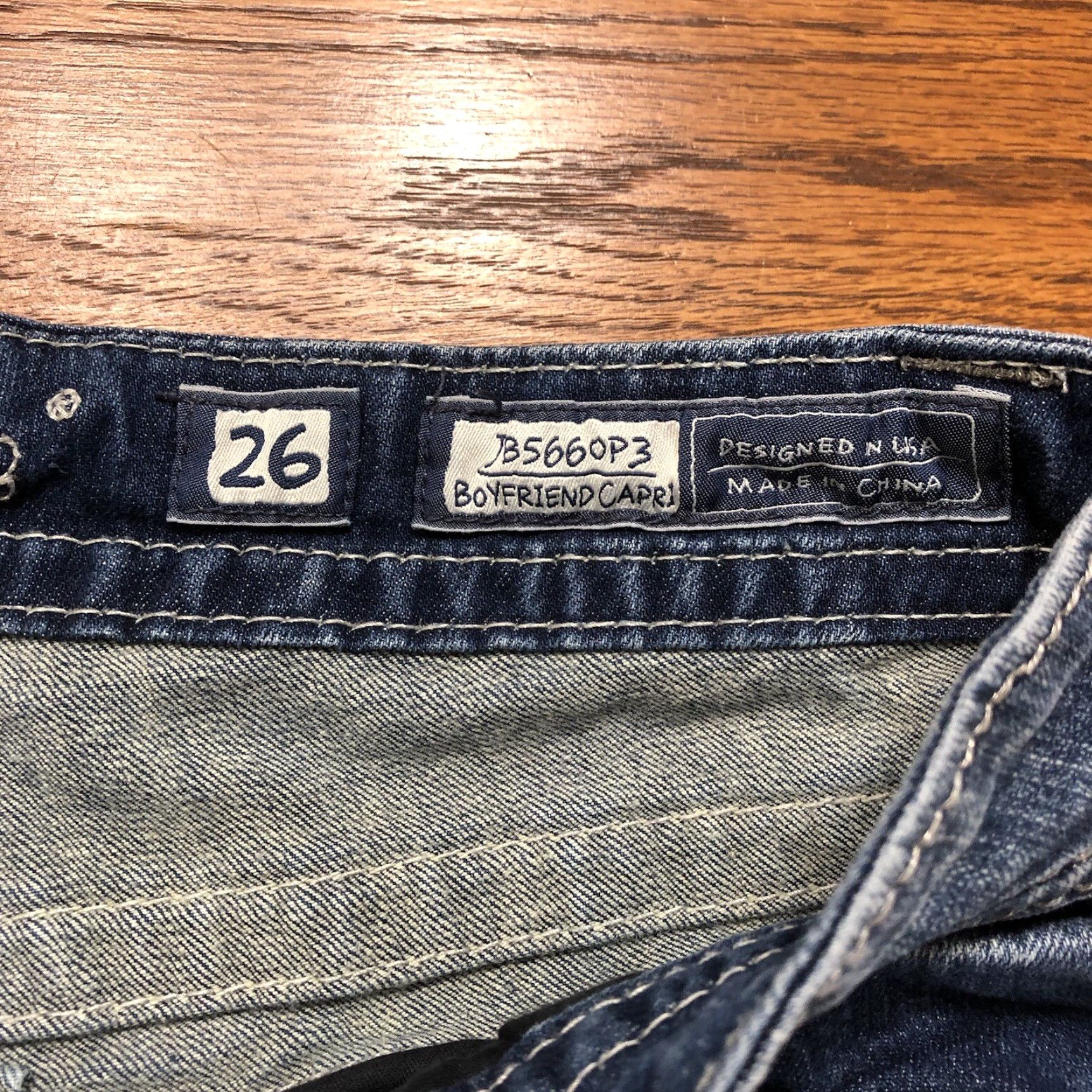 Miss Me Miss Me Jeans Women 5-Pocket Denim Boyfriend Regular Rise 8in Distressed Dark Wash Blue 26 X 24 IN Womens Jeans Size 29" - 4 Thumbnail