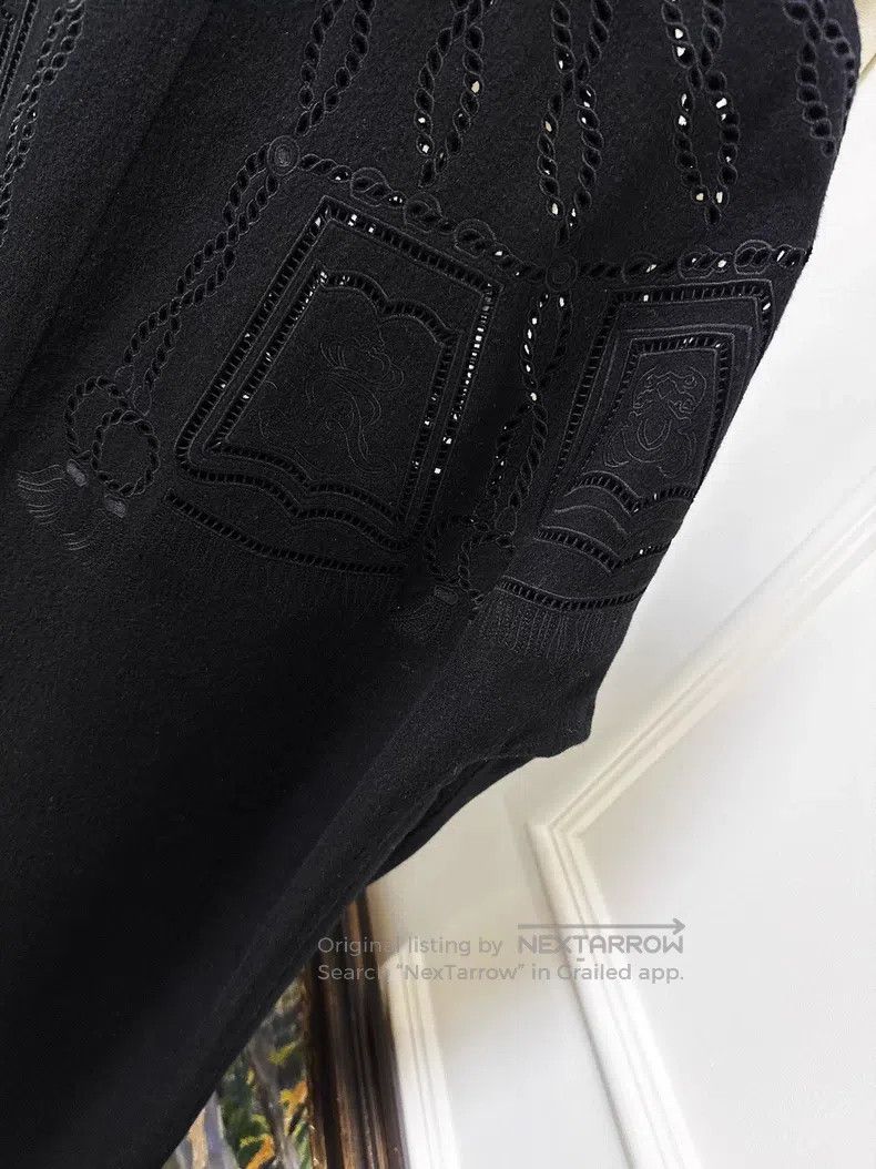 Hermes Hermes Black lace-up embroidered cashmere coat Size XS / US 0-2 / IT 36-38 - 4 Thumbnail