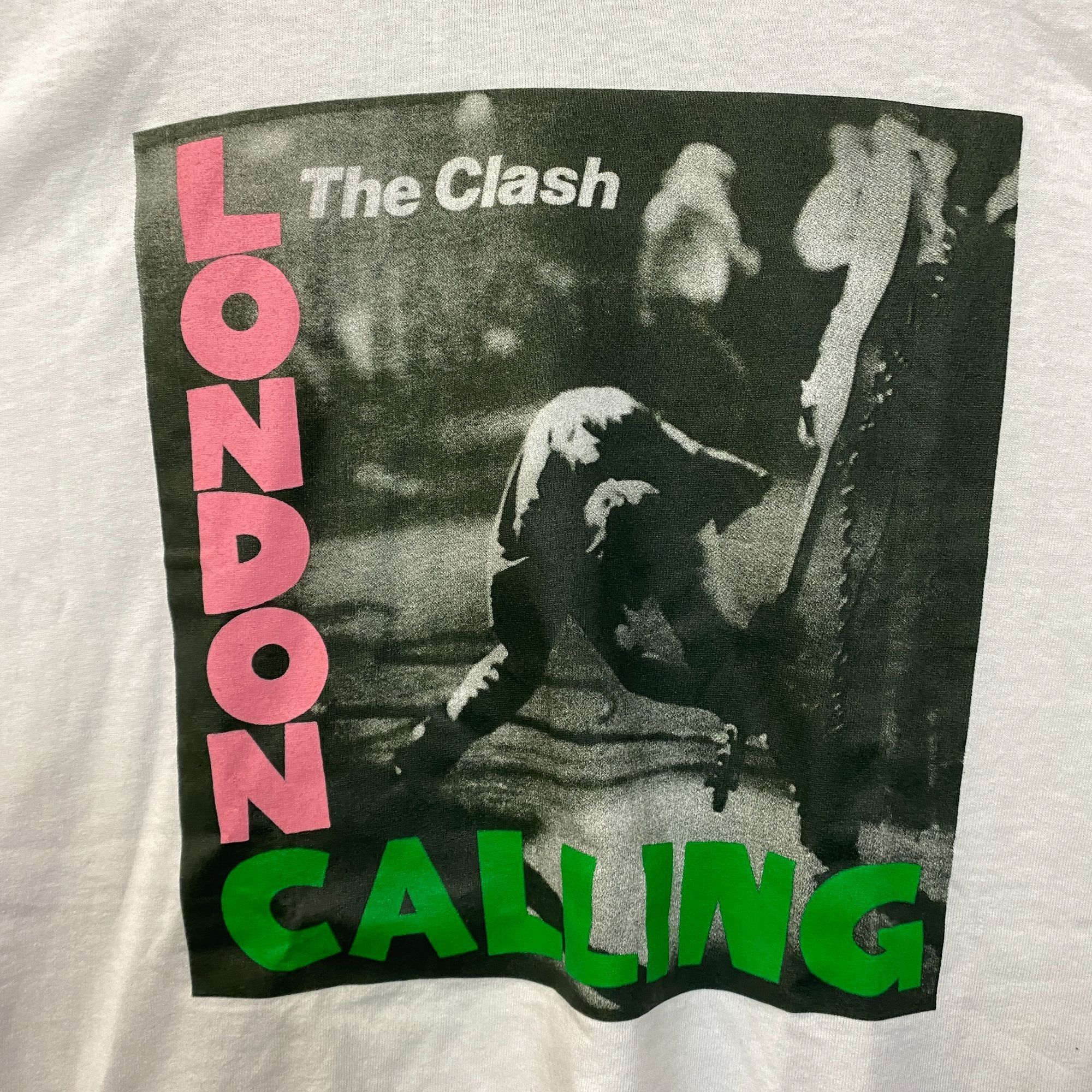 Band Tees The Clash London Calling Album Cover Post Punk Band Tee extr Size US XL / EU 56 / 4 - 2 Thumbnail