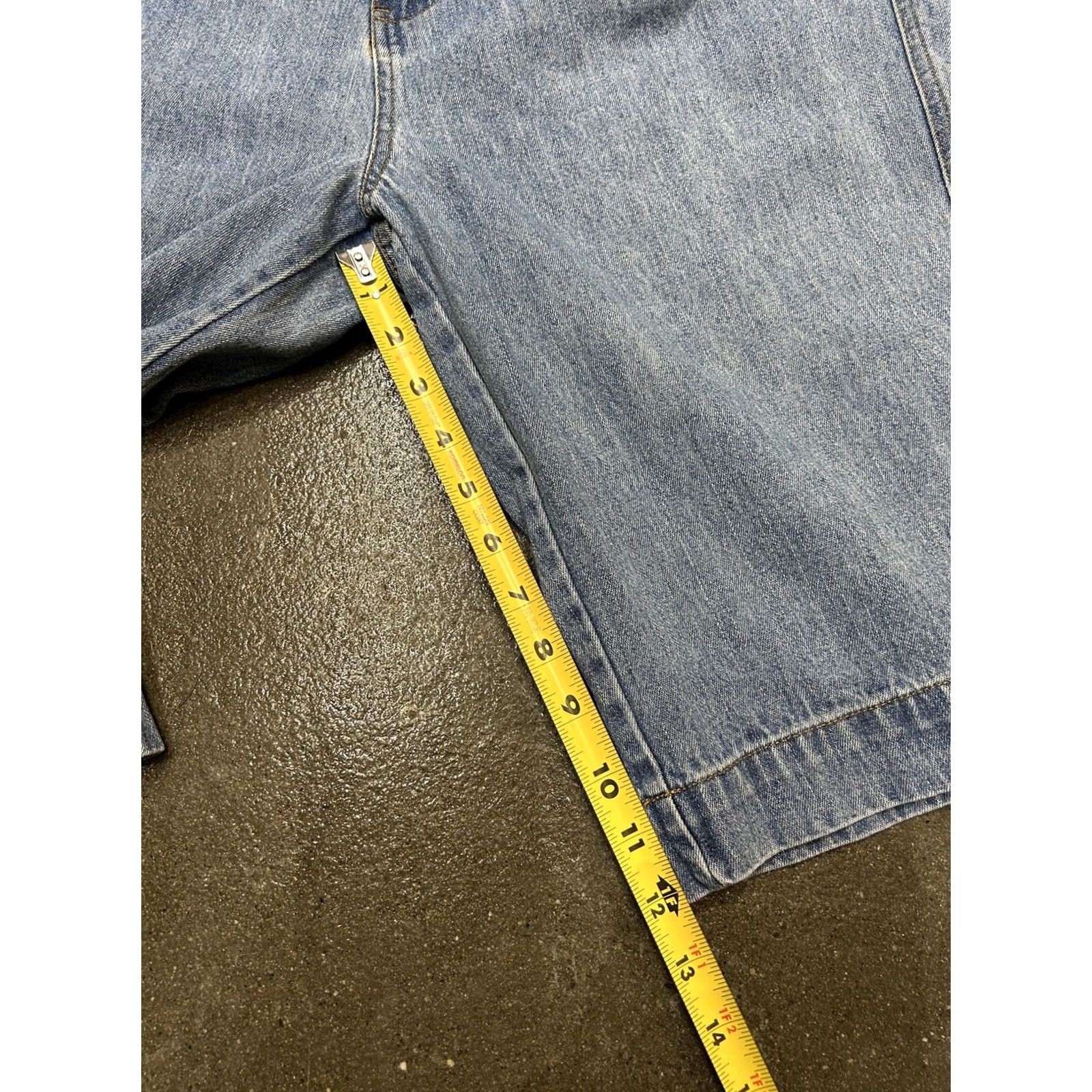 Bill Blass VINTAGE Bill Blass Bermuda Shorts Womens 10 33W Denim Blue Button Front Pockets Casual Flat Front Denim 100% Cotton Size 32" / US 10 / IT 46 - 6 Thumbnail