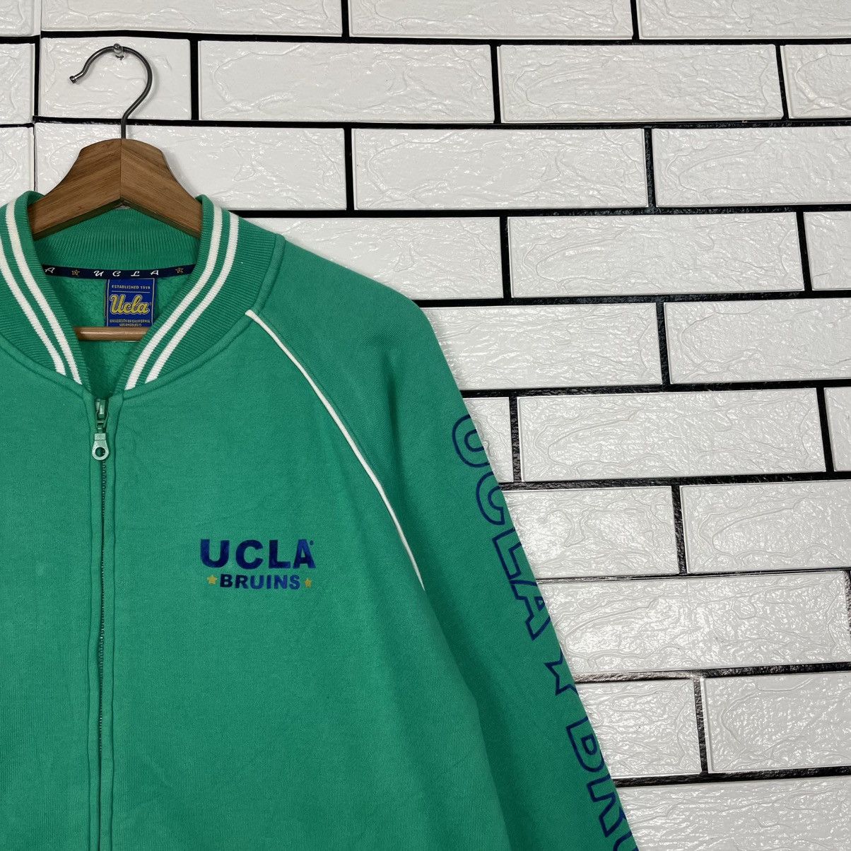 Other UCLA Bruins Zipper Sweater Jacket Size US L / EU 52-54 / 3 - 5 Thumbnail