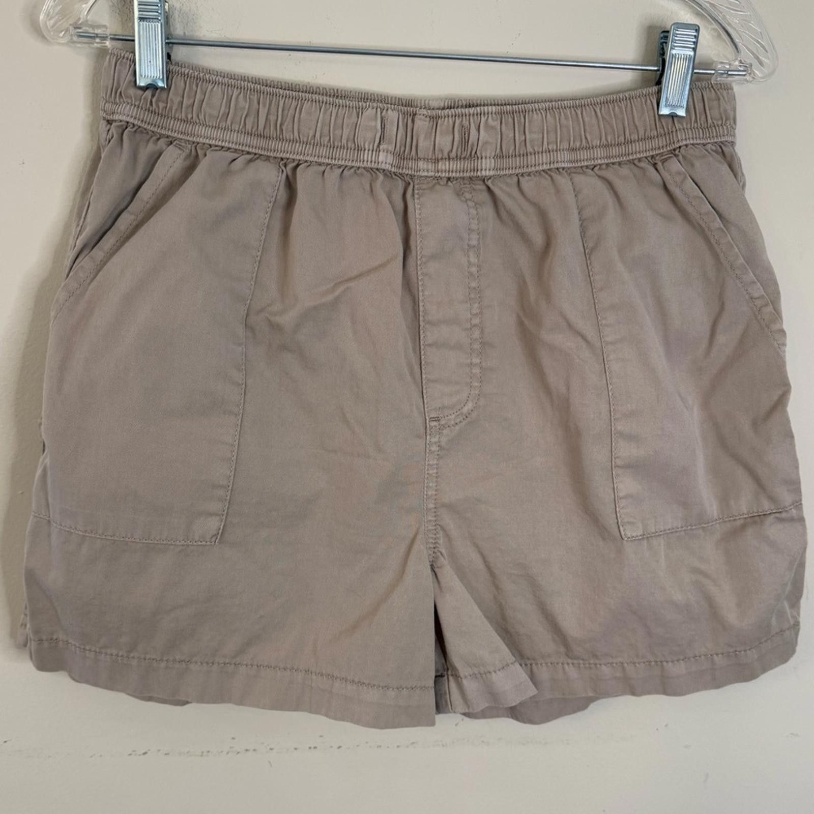 Other Reverly tan elastic waist pull on casual cotton shorts SZ M Size 32" / US 10 / IT 46 - 1 Thumbnail