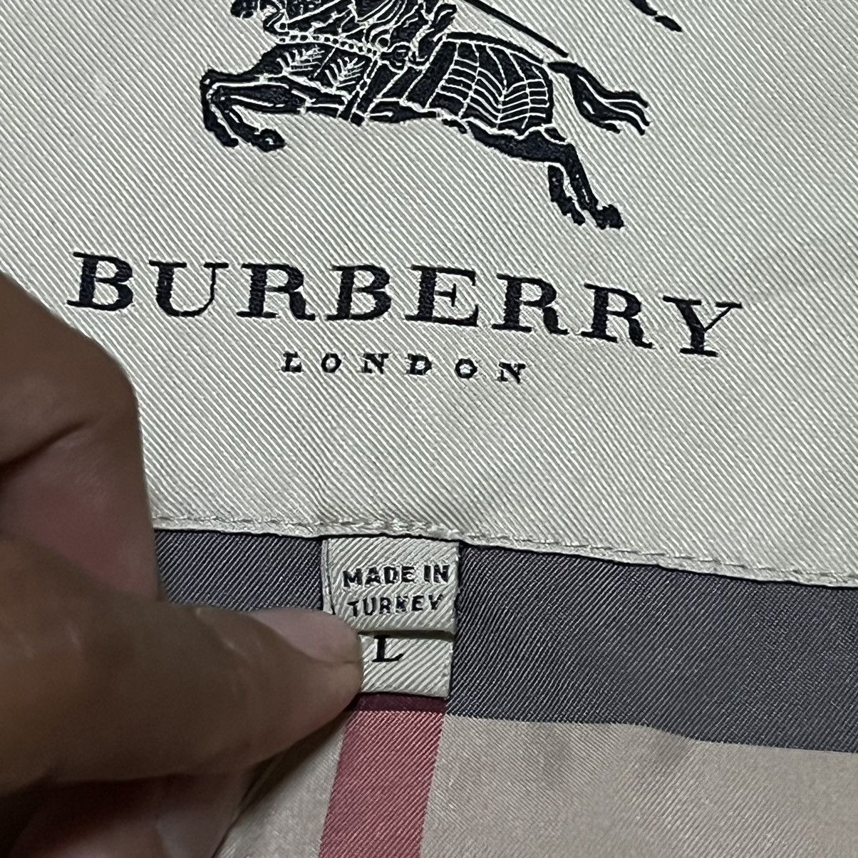 Burberry Burberry Small Logo Bomber Jacket Size US L / EU 52-54 / 3 - 20 Thumbnail