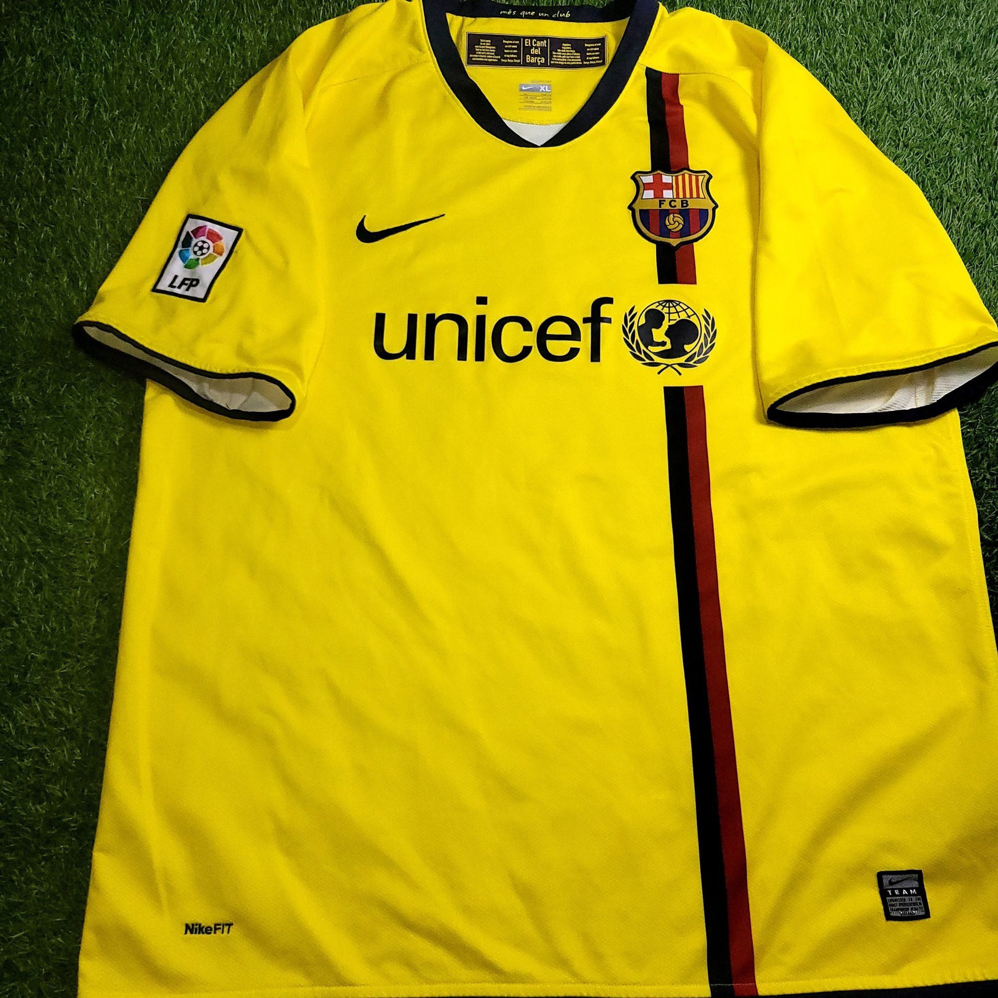 Nike Henry Barcelona TREBLE SEASON 2008 2009 Away Soccer Jersey Size US XL / EU 56 / 4 - 2 Thumbnail