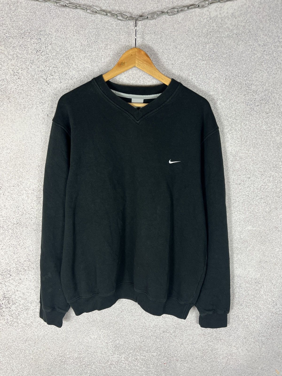 Nike Vintage Nike Small Swoosh Logo Sweatshirt SunFaded V-Neck Size US L / EU 52-54 / 3 - 1 Thumbnail