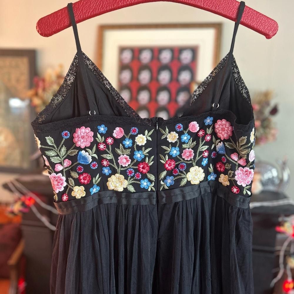 Designer Needle & Thread Flower Foliage Maxi Arya Dress Black Tulle Size XL / US 12-14 / IT 48-50 - 6 Thumbnail