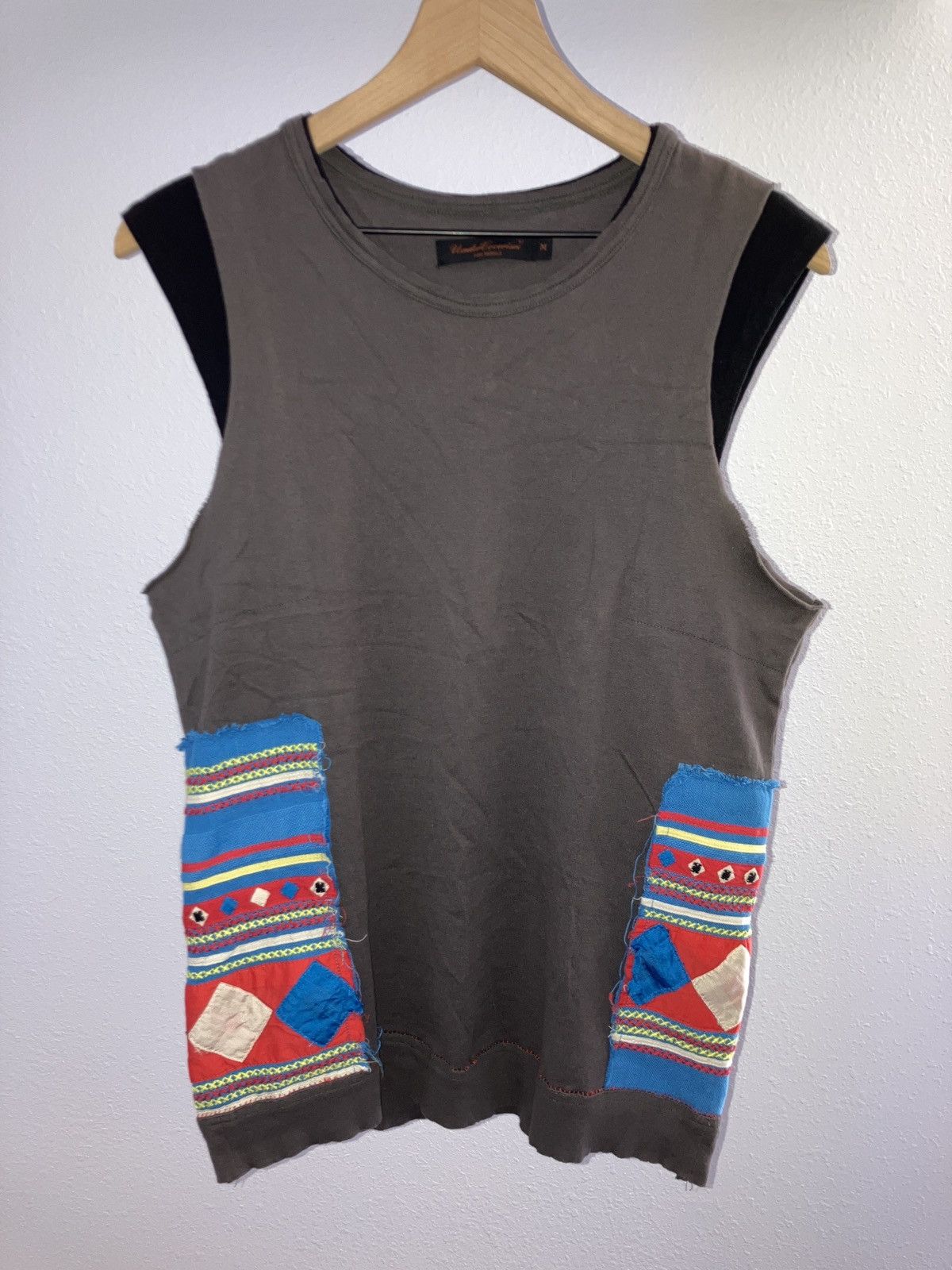 Undercover Undercoverism Ss2003 ethnic patch sleeveless tank Size US M / EU 48-50 / 2 - 1 Thumbnail