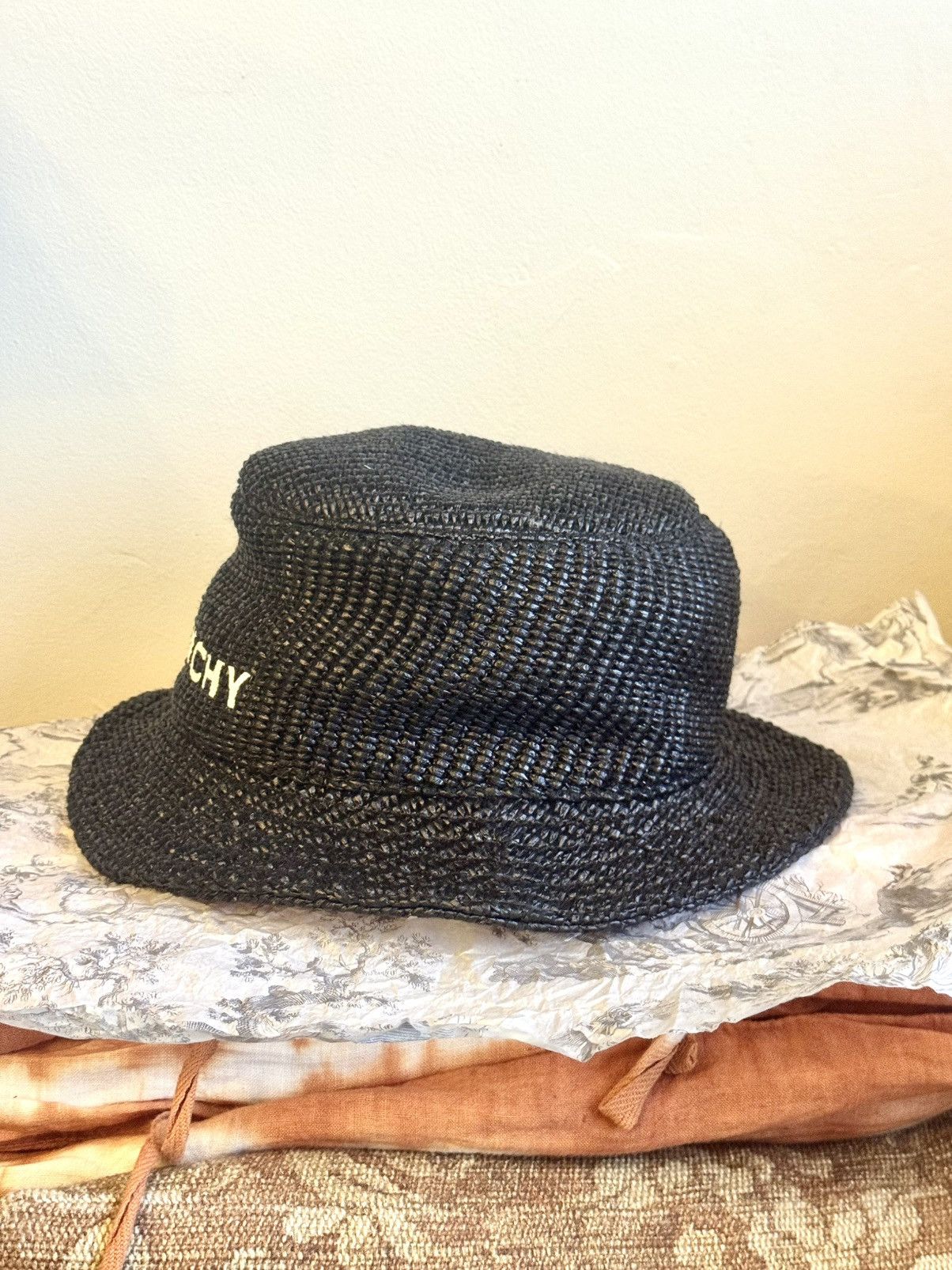 Givenchy givenchy bucket hat in woven black coated paper 57 Size ONE SIZE - 9 Thumbnail
