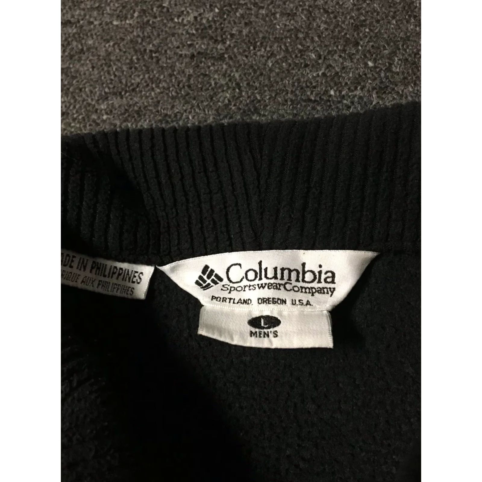Vintage VINTAGE Columbia Fleece Jacket Men L Black 90s Hiking Outdoors Camping Sailing Nautical Beach USA Pattern Striped Zip Pockets Size US L / EU 52-54 / 3 - 6 Thumbnail