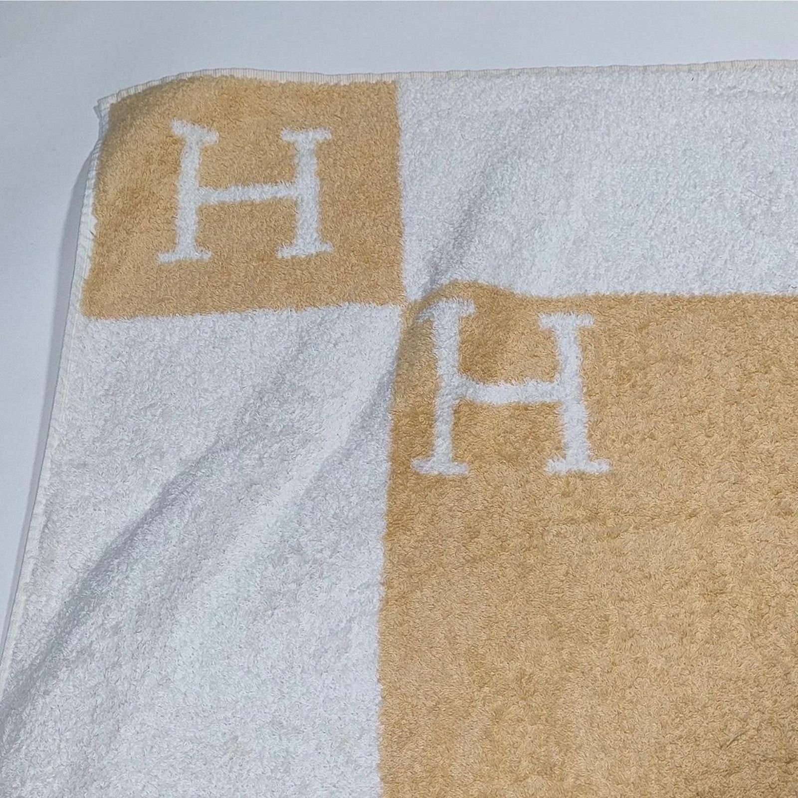 Hermes Hermès White Orange Beige L Bath Beach Pool Towel Size ONE SIZE - 3 Thumbnail