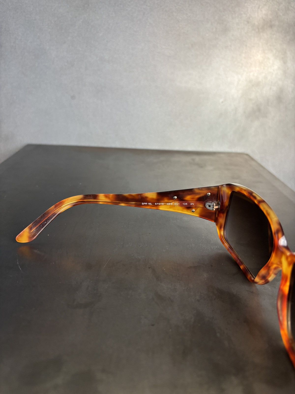 Prada Vintage Prada Sunglasses Triangle Logo SPR 16L 2009 Wayfarer Size ONE SIZE - 8 Thumbnail