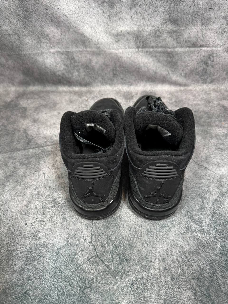 Jordan Brand Size 5.5Y | Jordan 3 Black Cat No Box | Pre-Owned Size US 5.5 / EU 38 - 3 Thumbnail