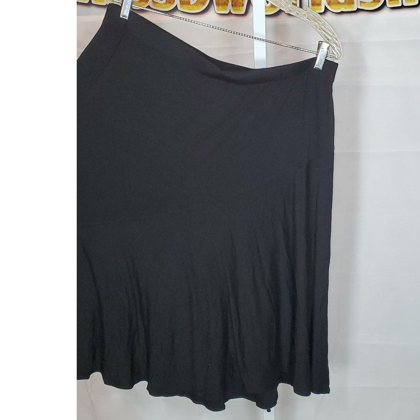 Chicos Chico’s Black Knit Skirt – Petite 4 Fits US 20 XXL Size 42" / US 20 - 2 Thumbnail