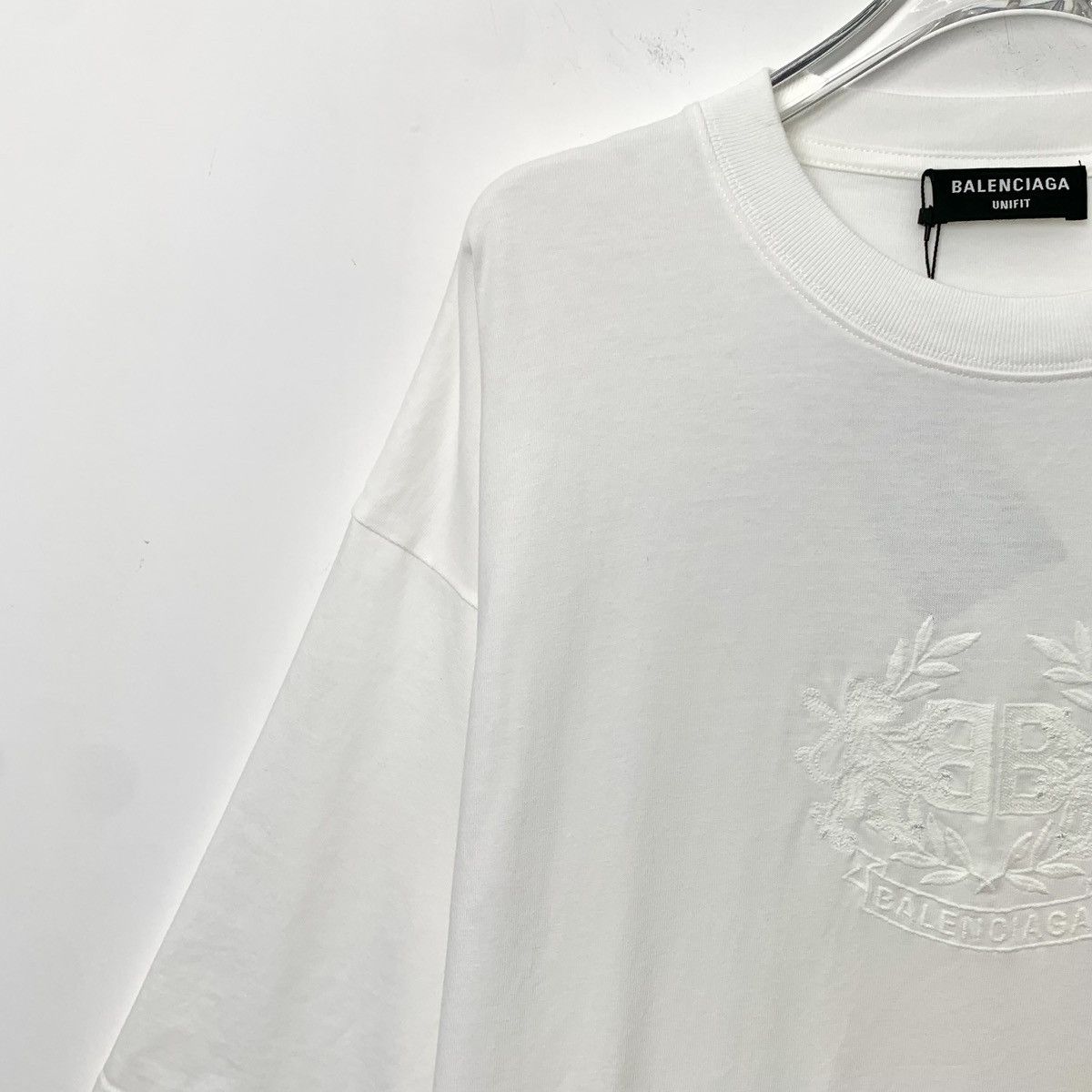 Balenciaga Balenciaga Logo Wheat Embroidery Short Sleeve T-shirt K26WX Size US M / EU 48-50 / 2 - 3 Thumbnail