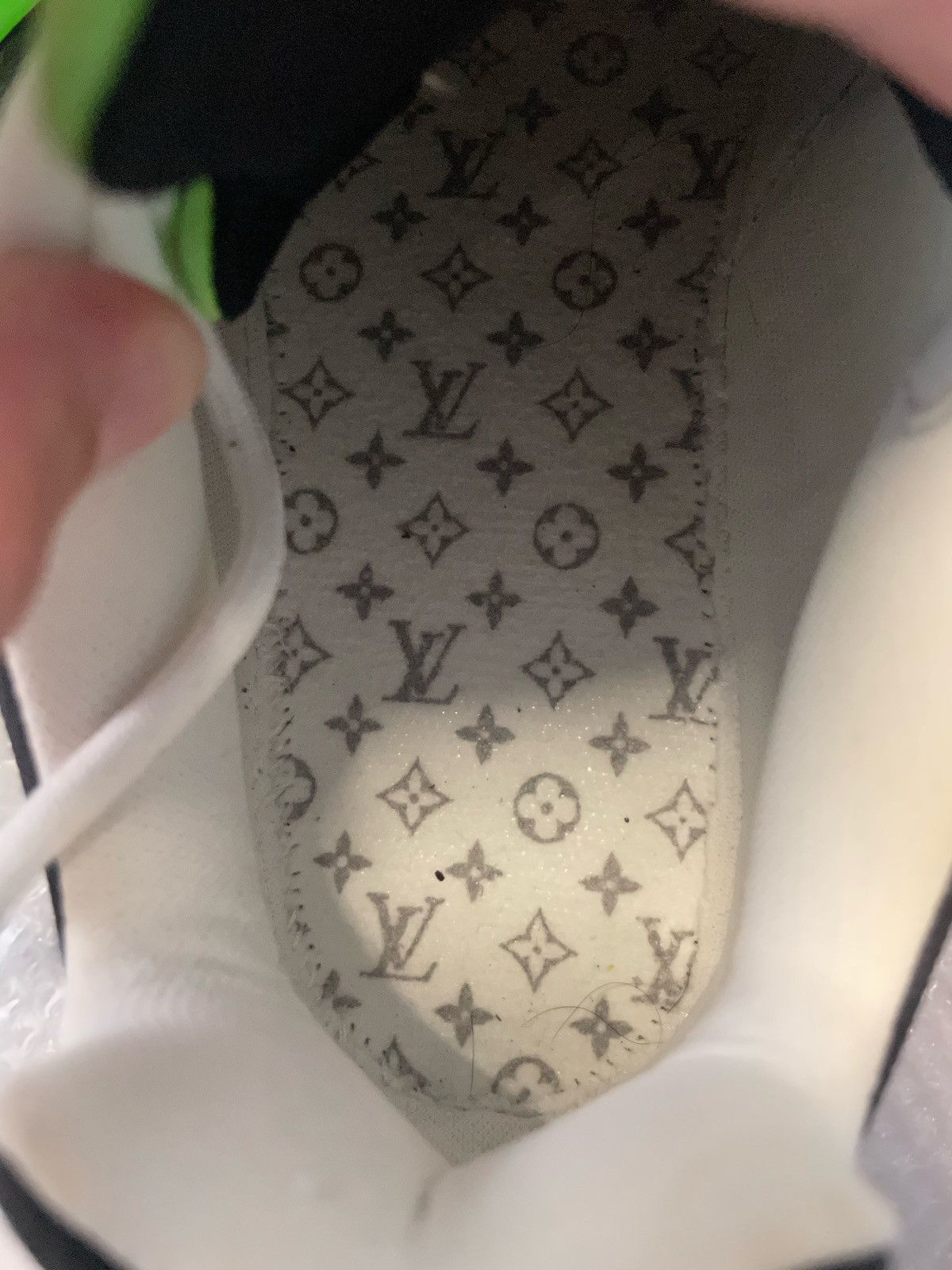 Louis Vuitton Louis Vuitton Runner Tatic Sneakers Size US 9 / EU 42 - 16 Thumbnail