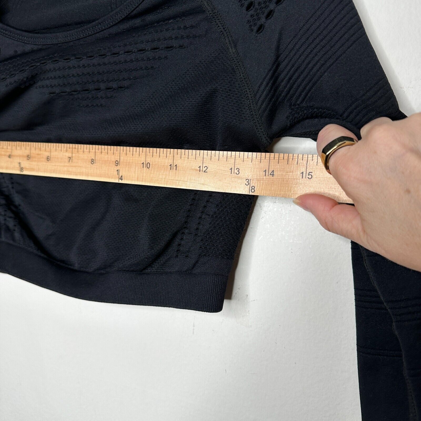 Other Black Crop Workout Top Long Sleeve Thumbholes Laser Cut SM Size S / US 4 / IT 40 - 6 Thumbnail