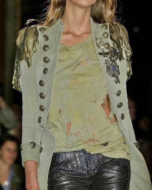 Balmain Balmain SS10 Destroyed Military Shirt Size US M / EU 48-50 / 2 - 12 Thumbnail