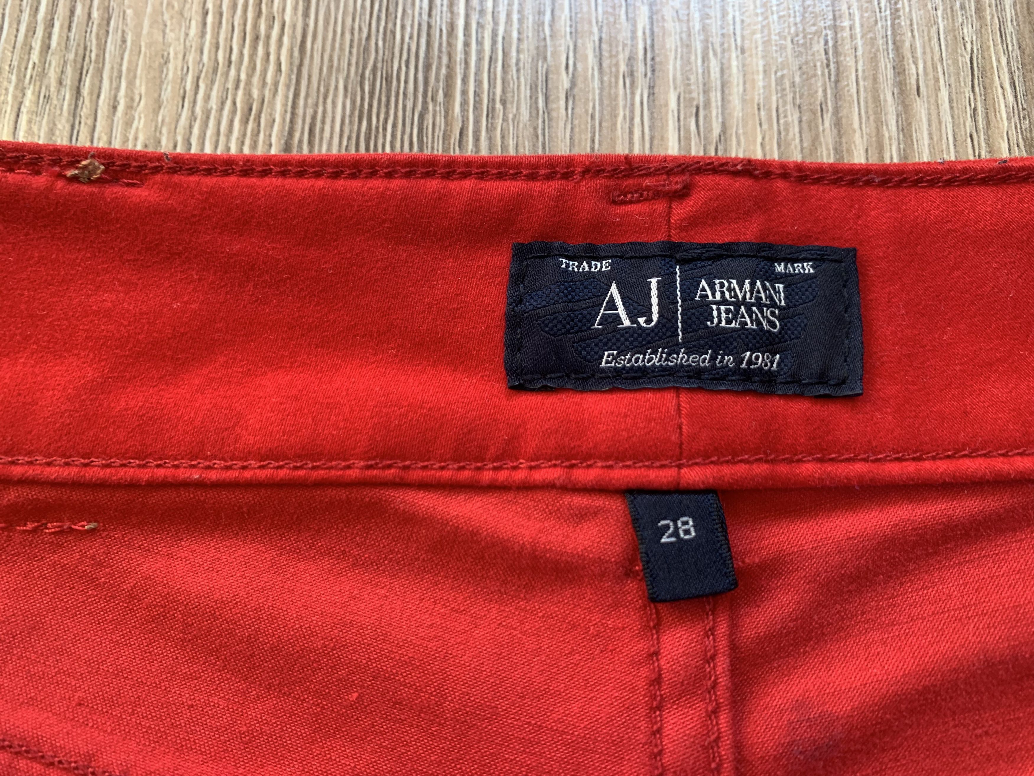 Armani × Vintage Rare Vintage Armani Jeans Red Stretch Jeans Pants Size 28" / US 6 / IT 42 - 8 Thumbnail
