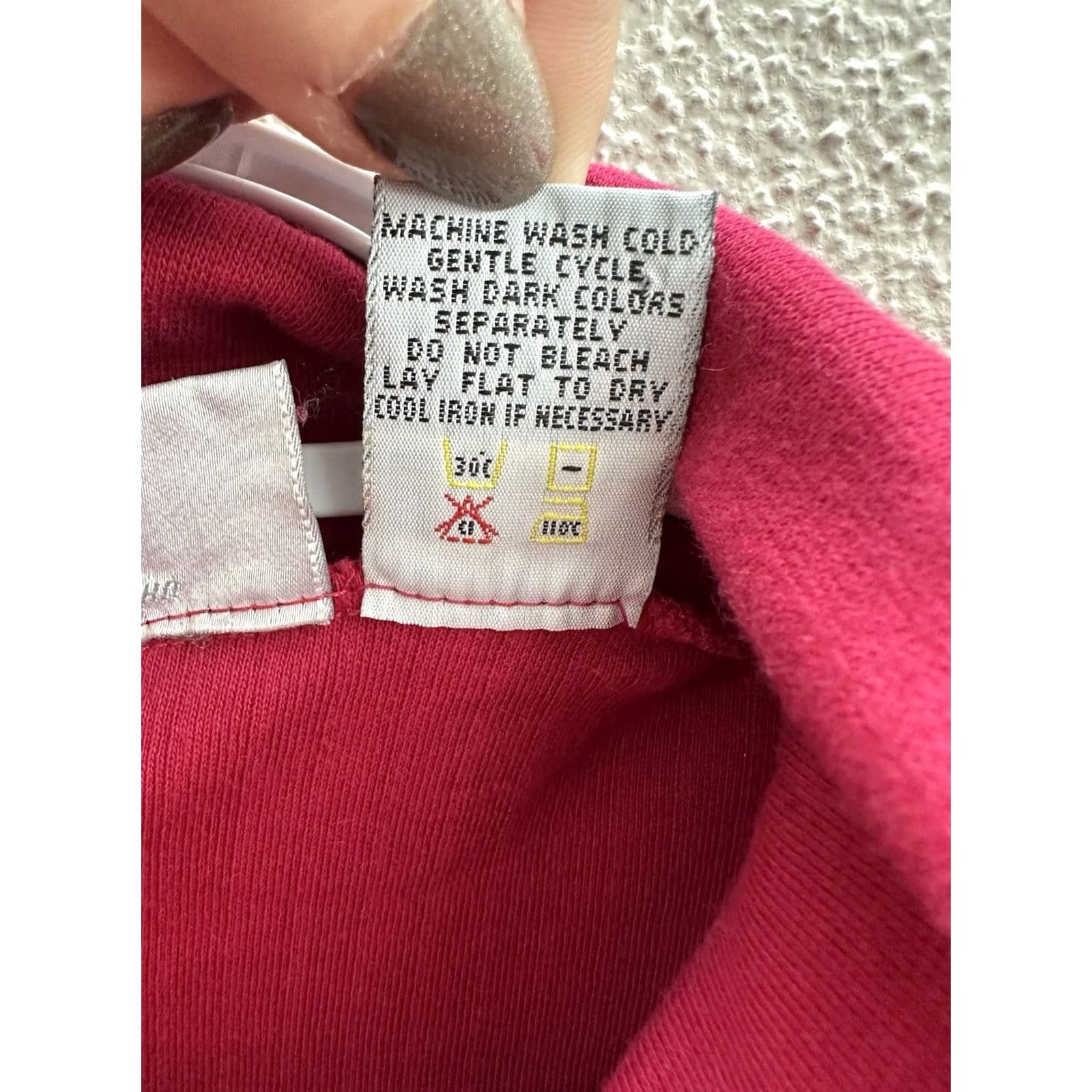 Pinko Northern Isles Portraits Womens Turtleneck Size Small Pink Holiday Detail Shirt Womens Regular 100% Cotton Knit Embroidered Long Sleeve Vintage: No Size S / US 4 / IT 40 - 6 Thumbnail