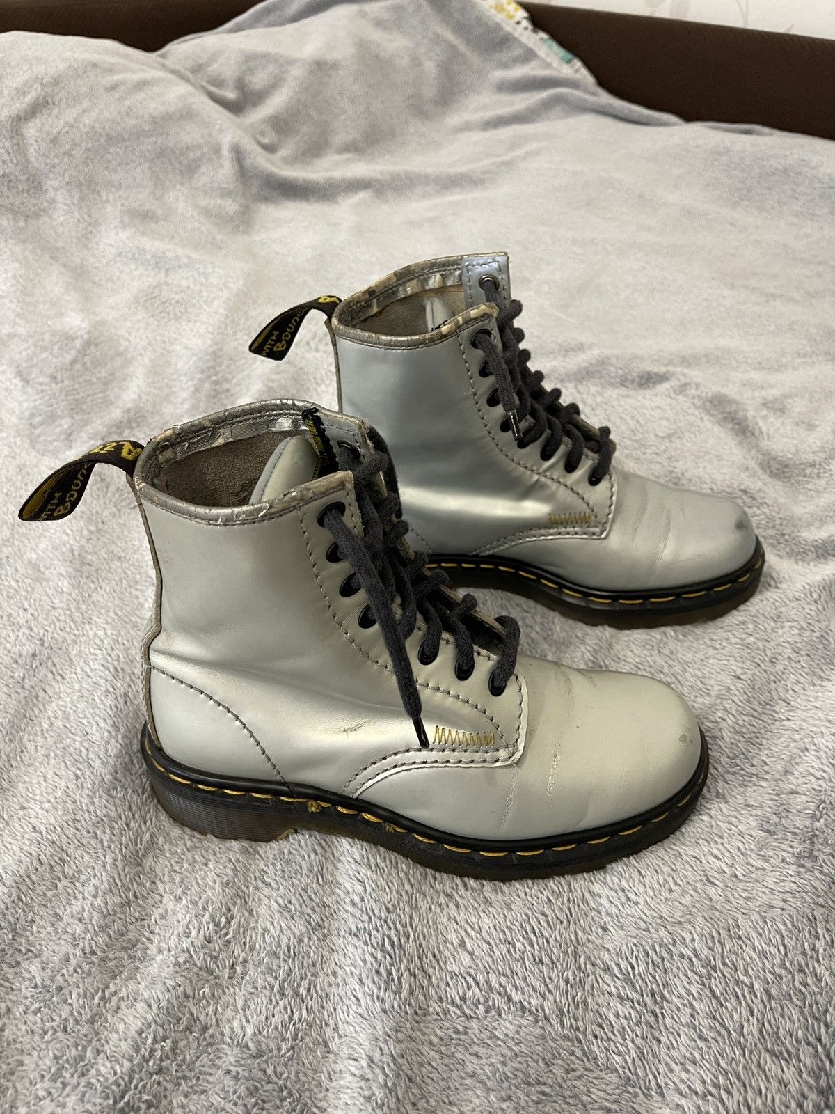 Dr. Martens made in England aw612 vintage silver boots