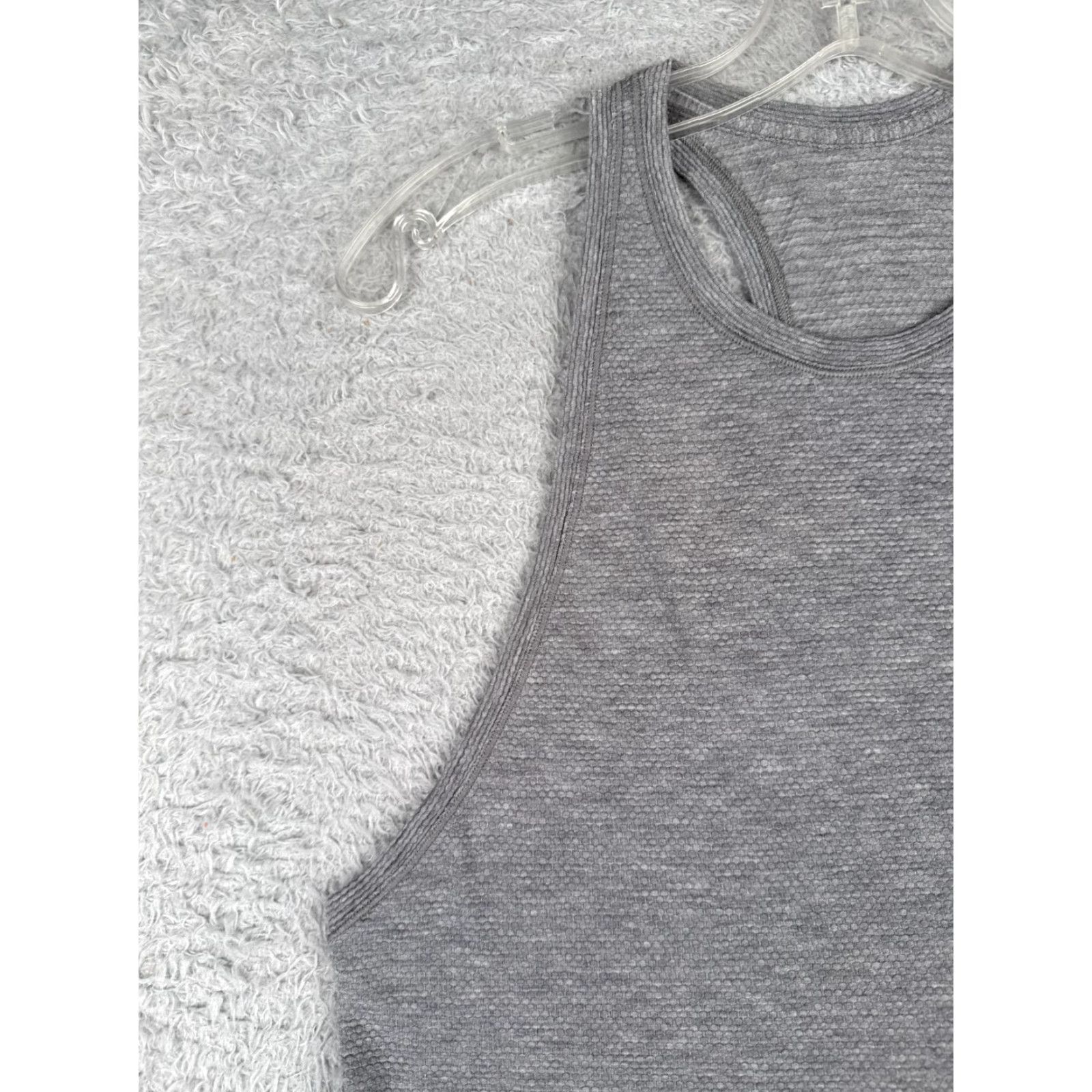 Lululemon Lululemon Tank Shirt Womens 6 Gray Racerback Athletic Pullover Sleeveless Sport Yoga Gym Running Size M / US 6-8 / IT 42-44 - 3 Thumbnail