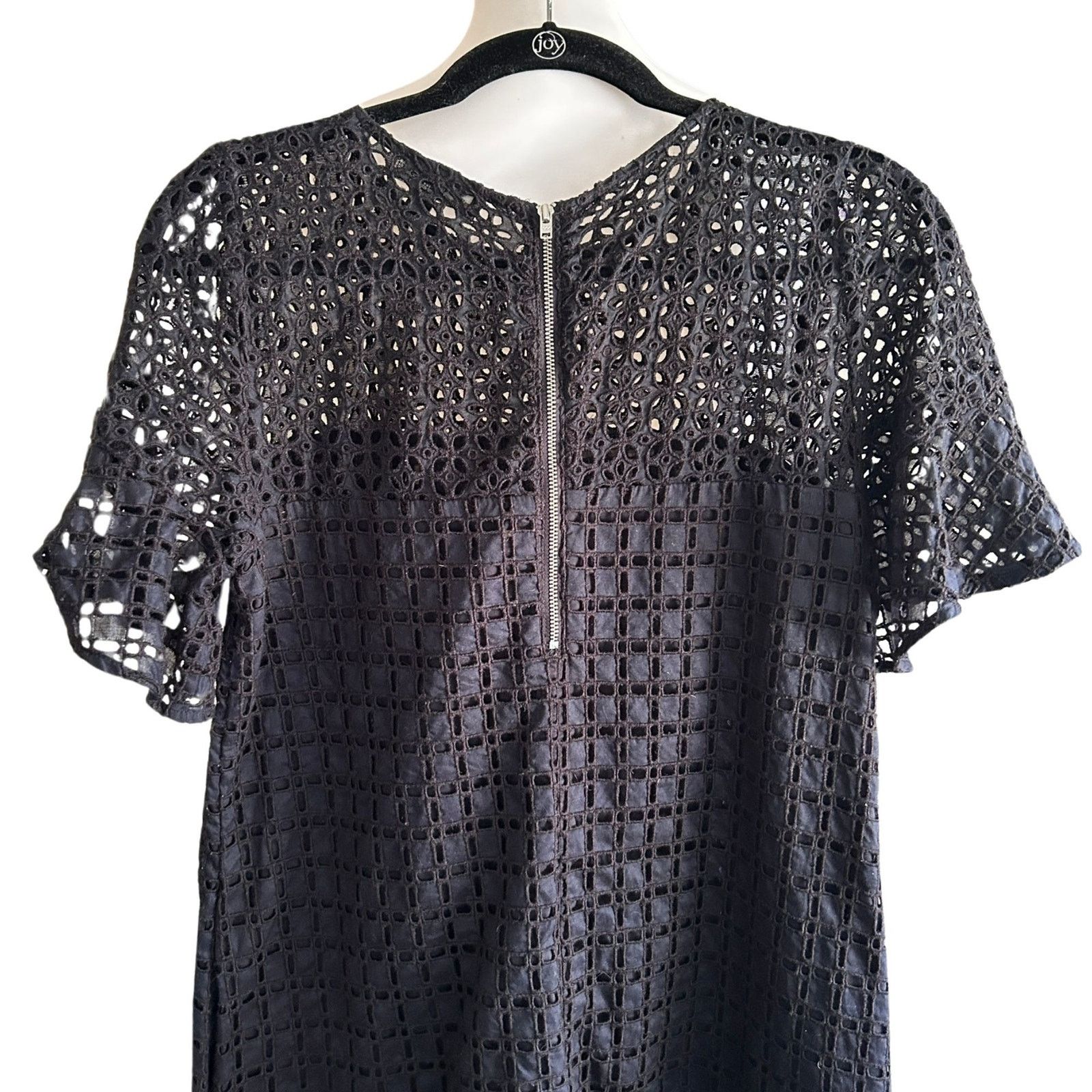 Banana Republic Banana Republic Eyelet Babydoll Dress Sz 4, Navy/Black Size S / US 4 / IT 40 - 3 Thumbnail