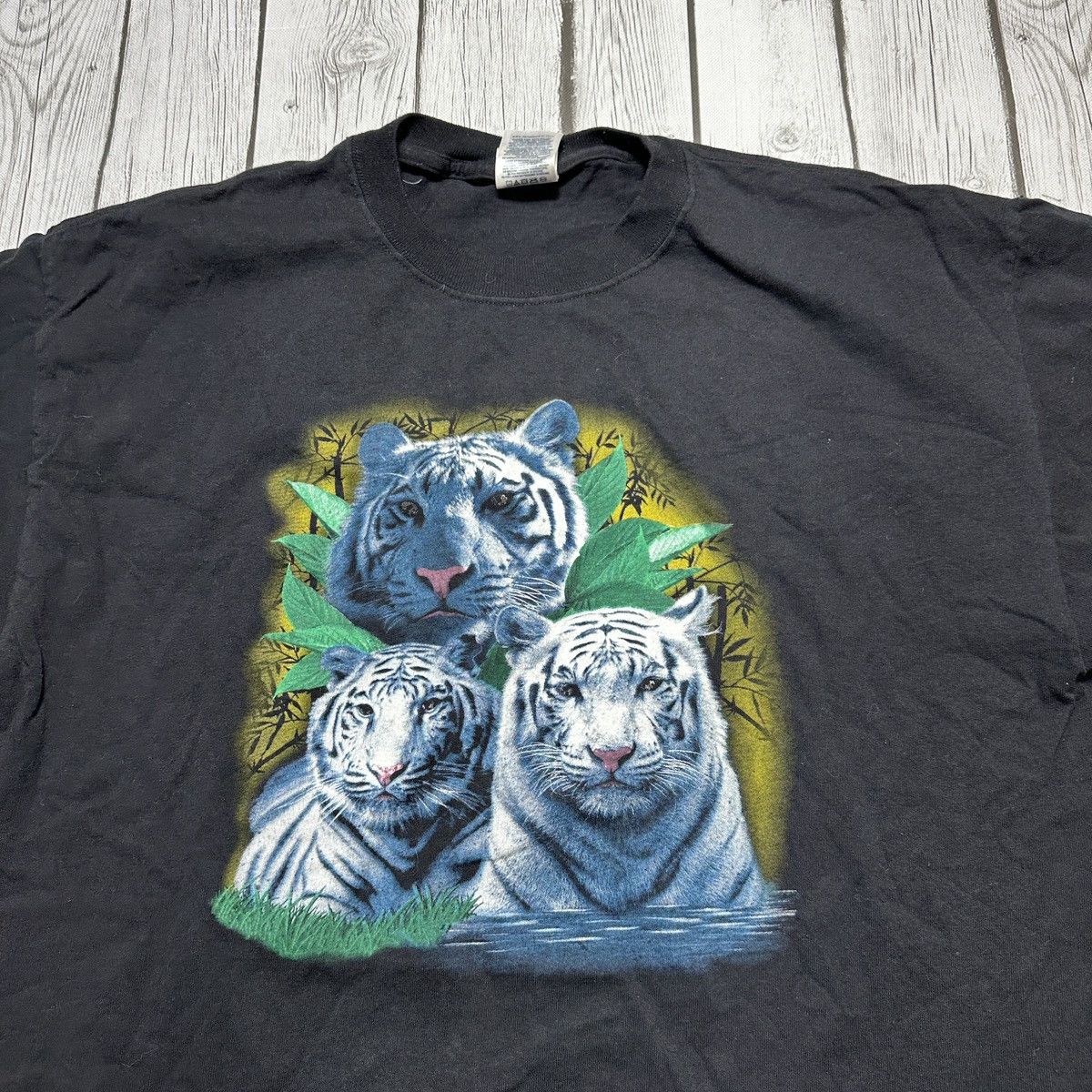 Delta × Vintage Vintage White Tigers tee Size US L / EU 52-54 / 3 - 3 Thumbnail