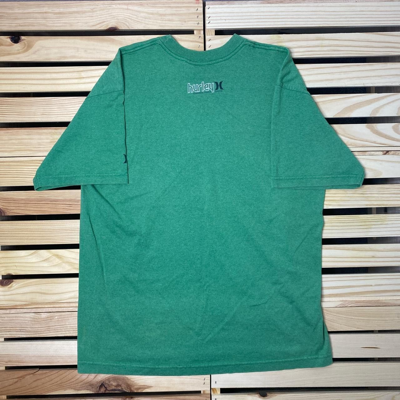 Hurley Vintage Hurley Green Surf Tee Size Large Size US L / EU 52-54 / 3 - 2 Thumbnail