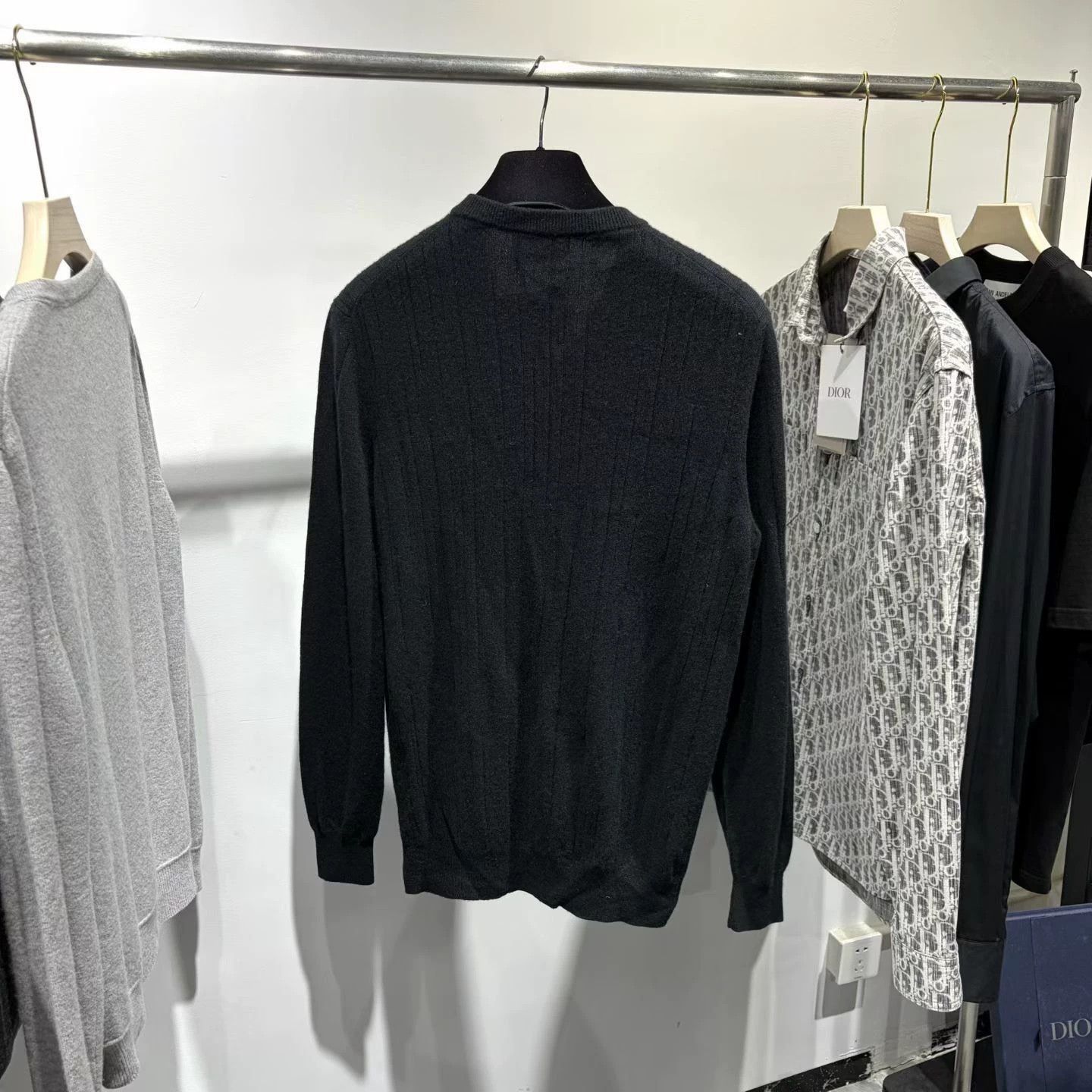 Hermes Hermes XXXL Goat Cashmere Knit Sweater Black Size US XXL / EU 58 / 5 - 2 Thumbnail
